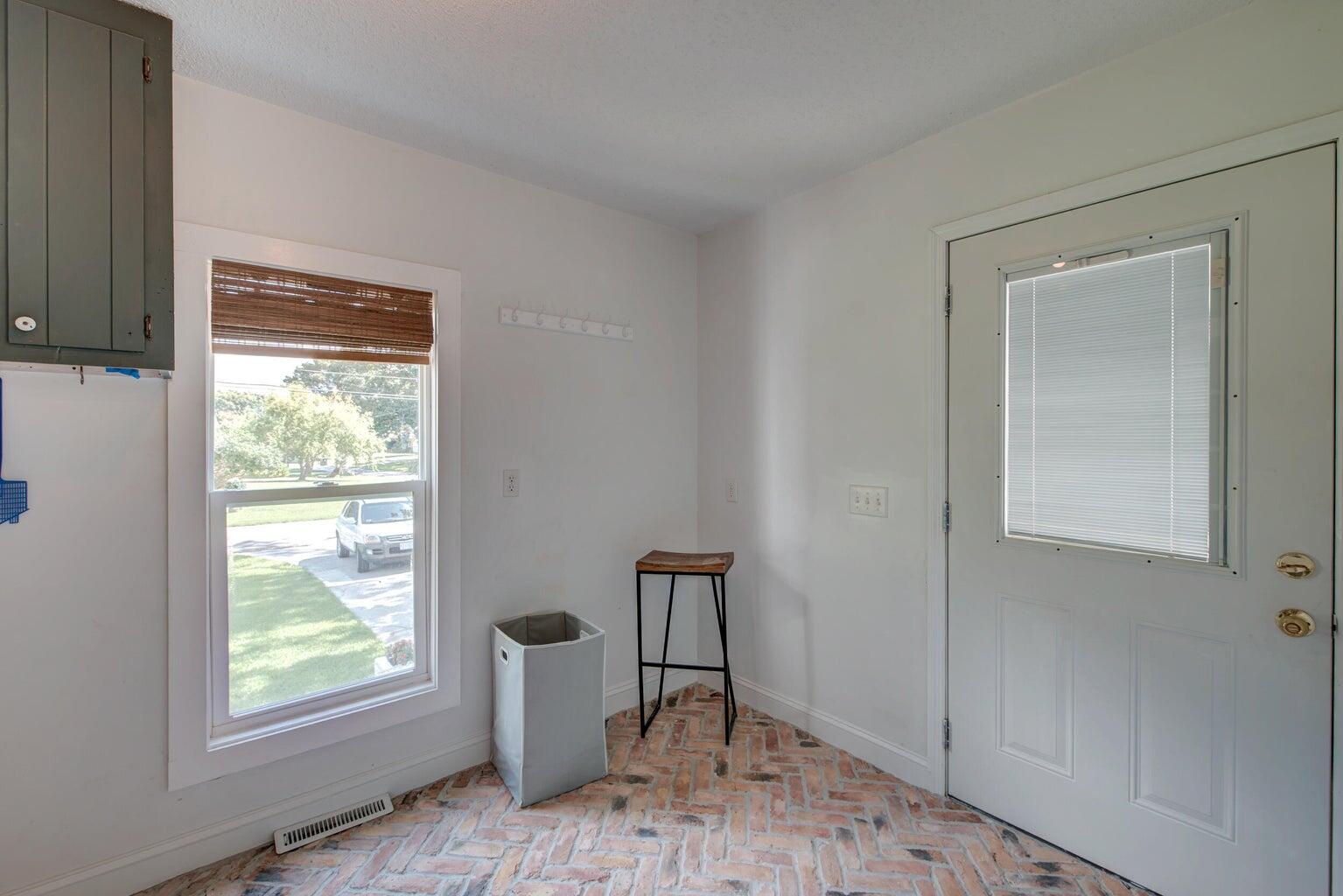 957 Travers Drive