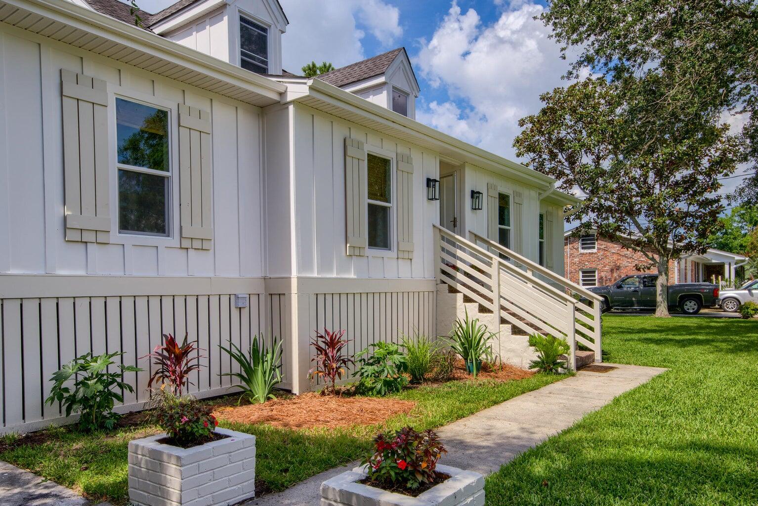 957 Travers Drive