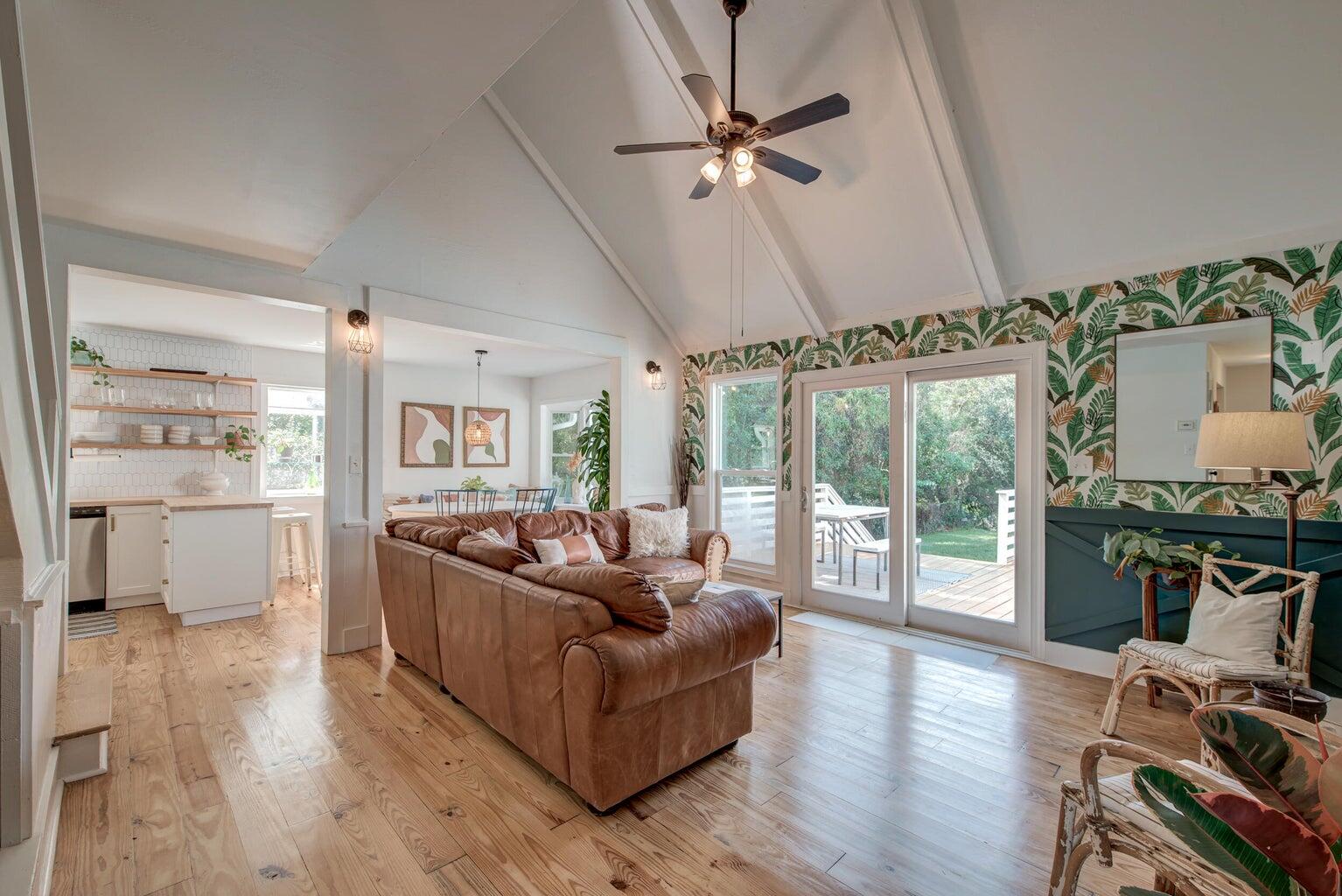 957 Travers Drive