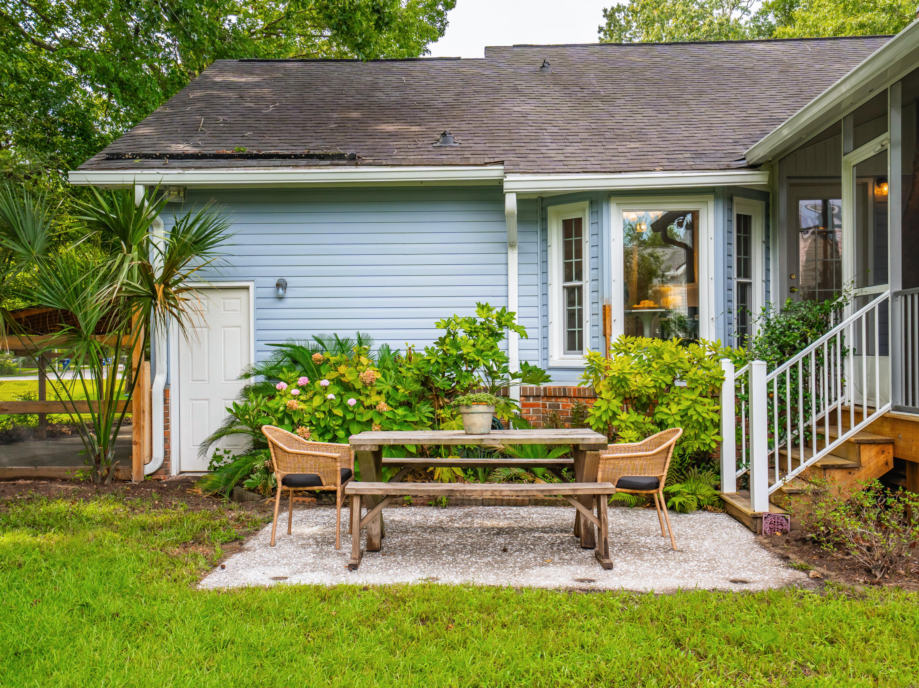 952 Anchor Road