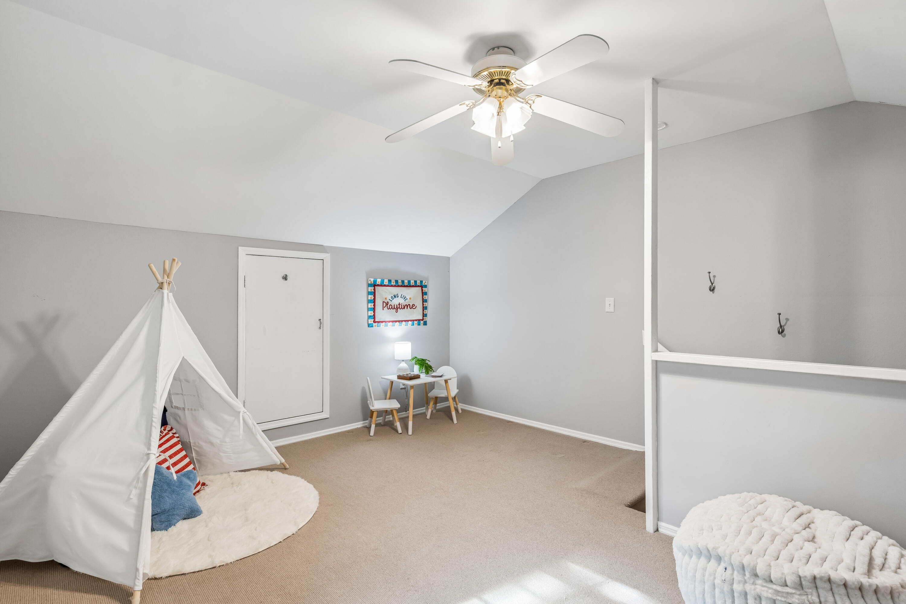 952 Anchor Road