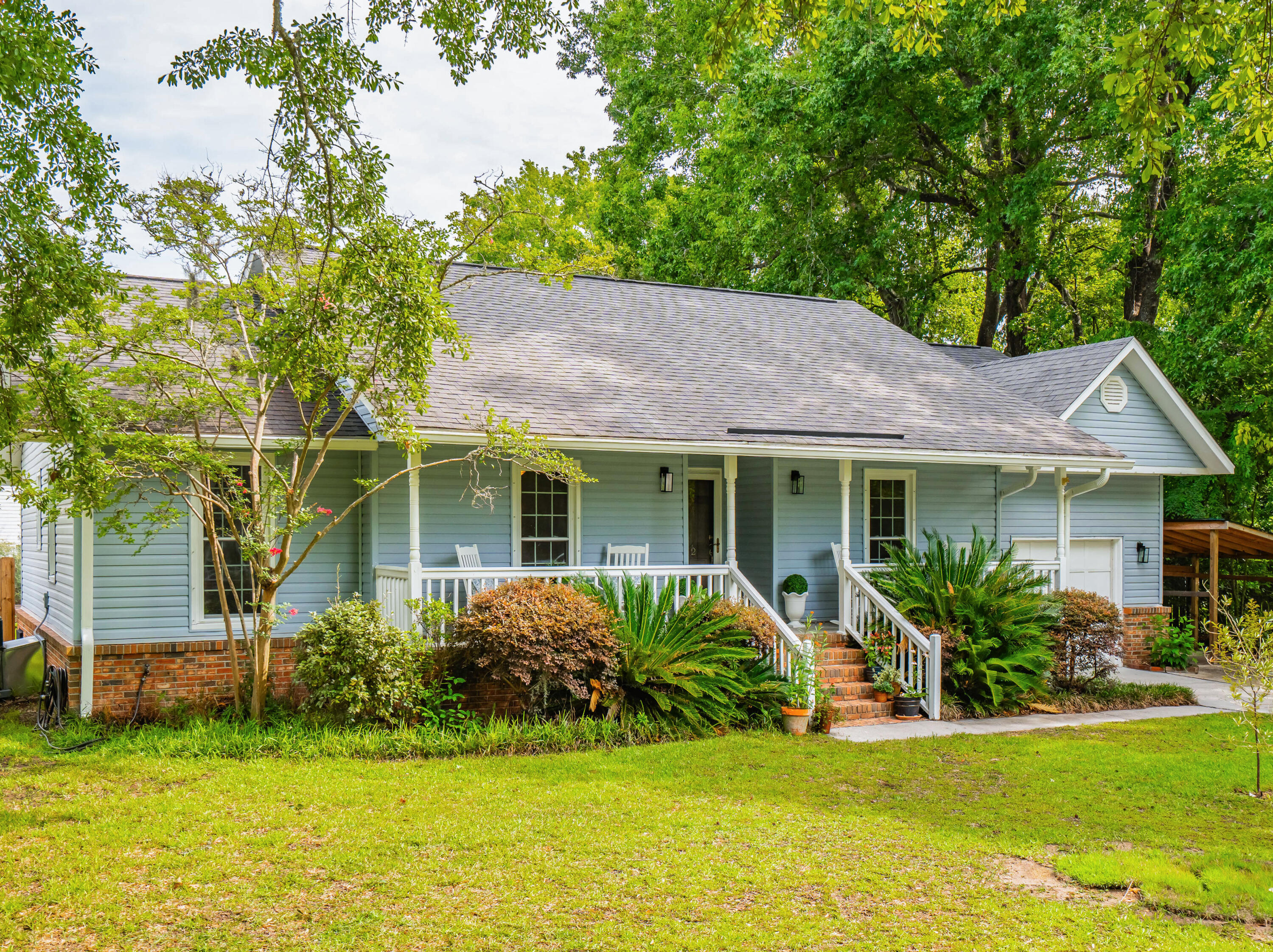 952 Anchor Road