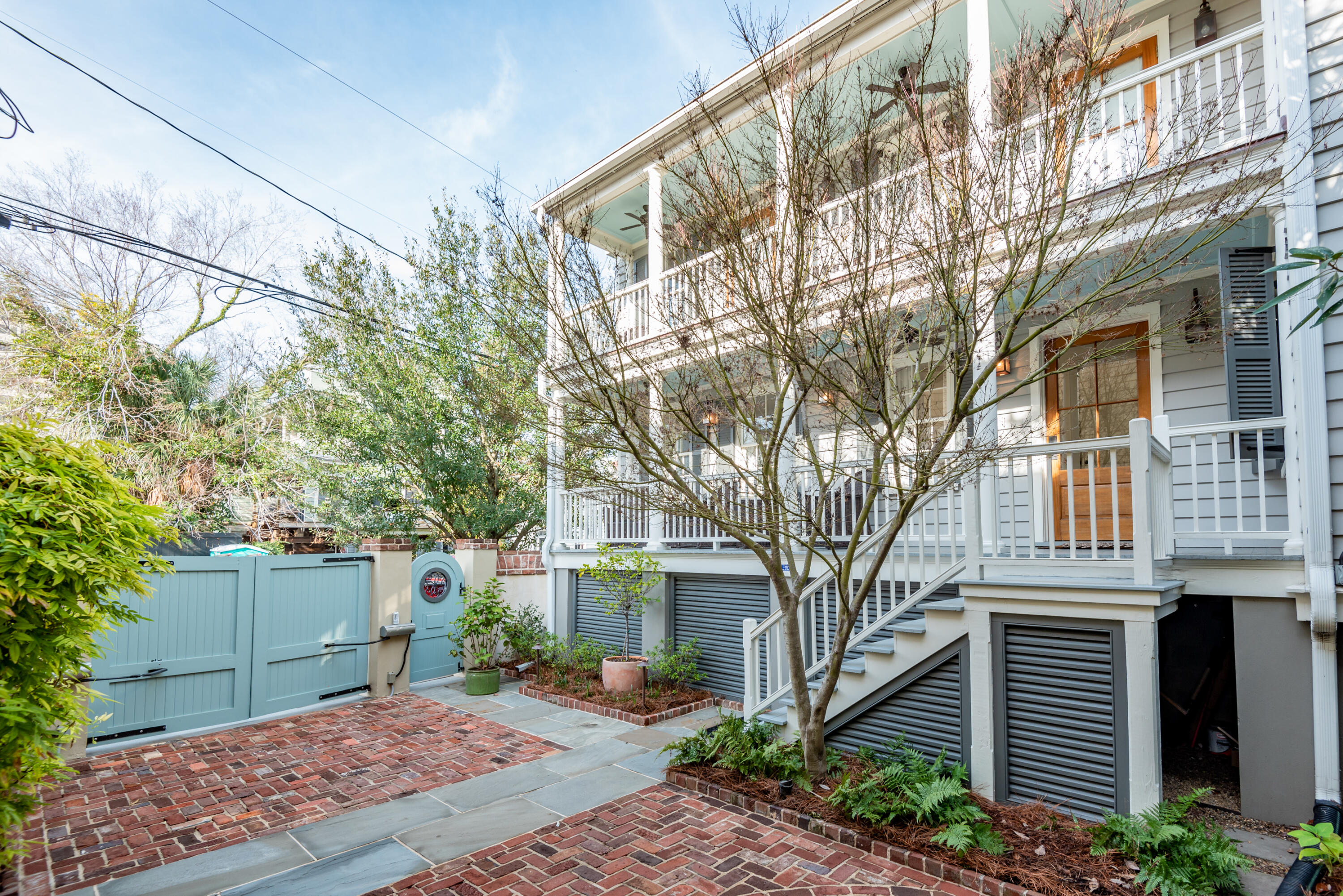 108 Smith Street # M