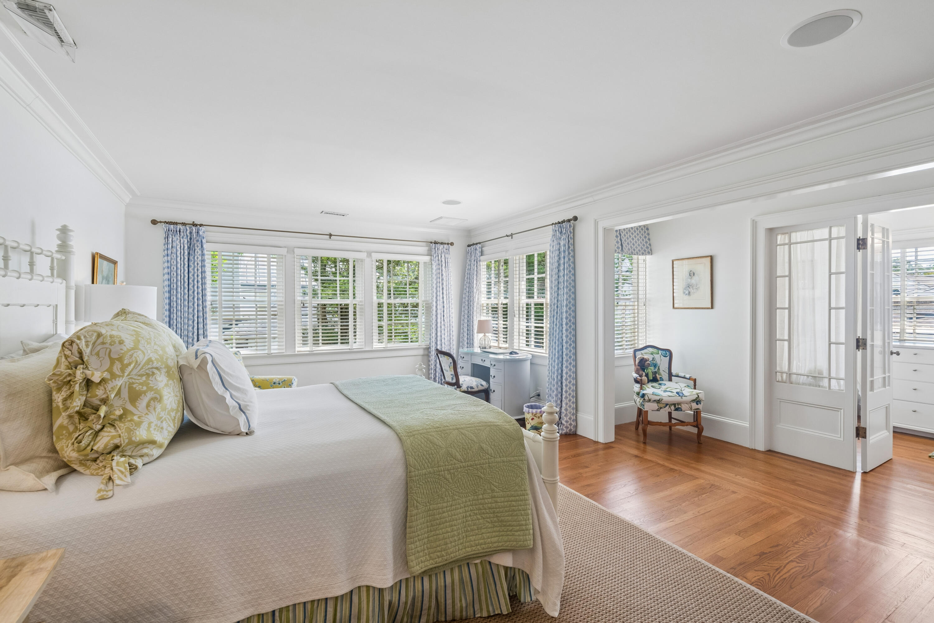 59 S Battery Street