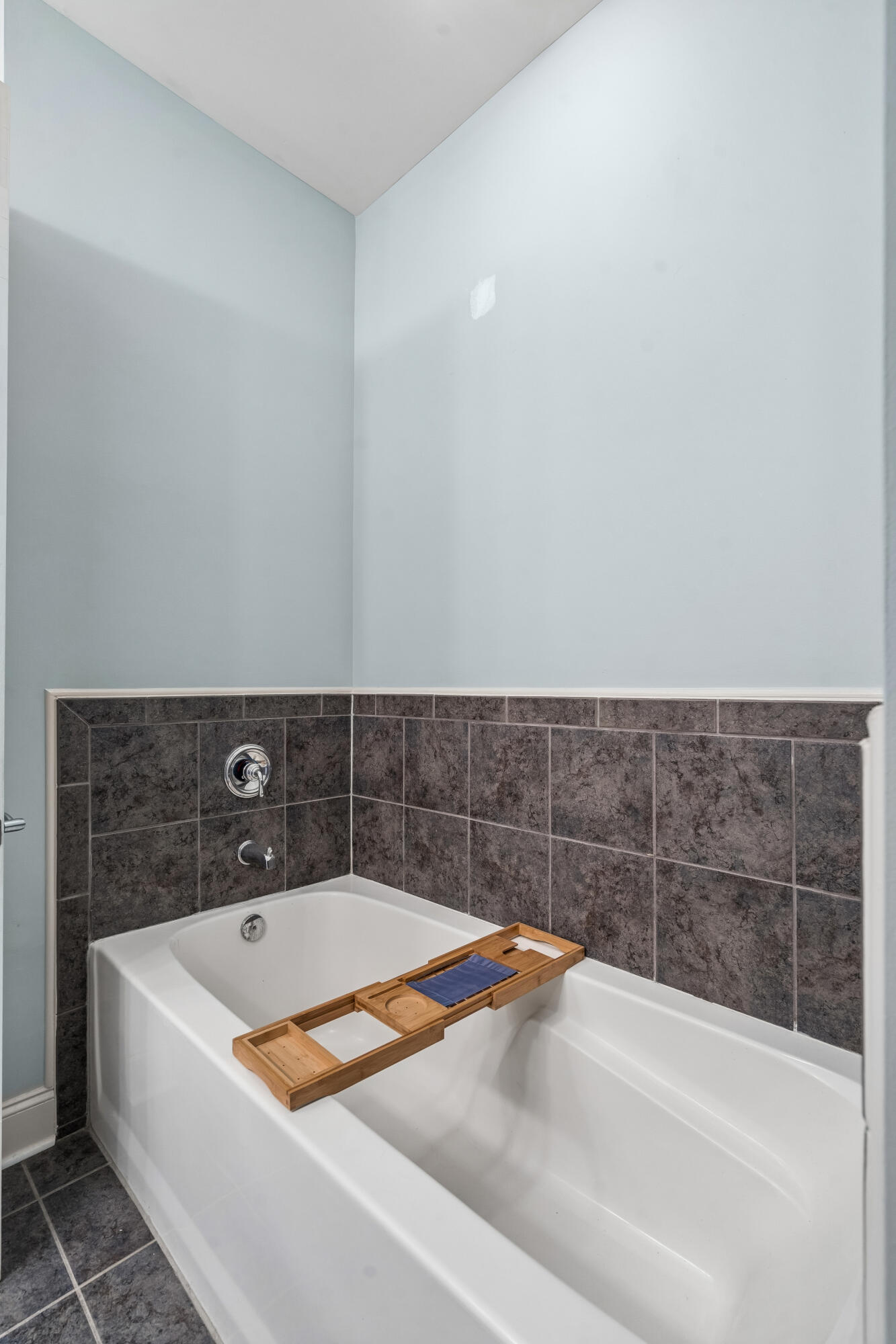 200 River Landing Drive # 102a