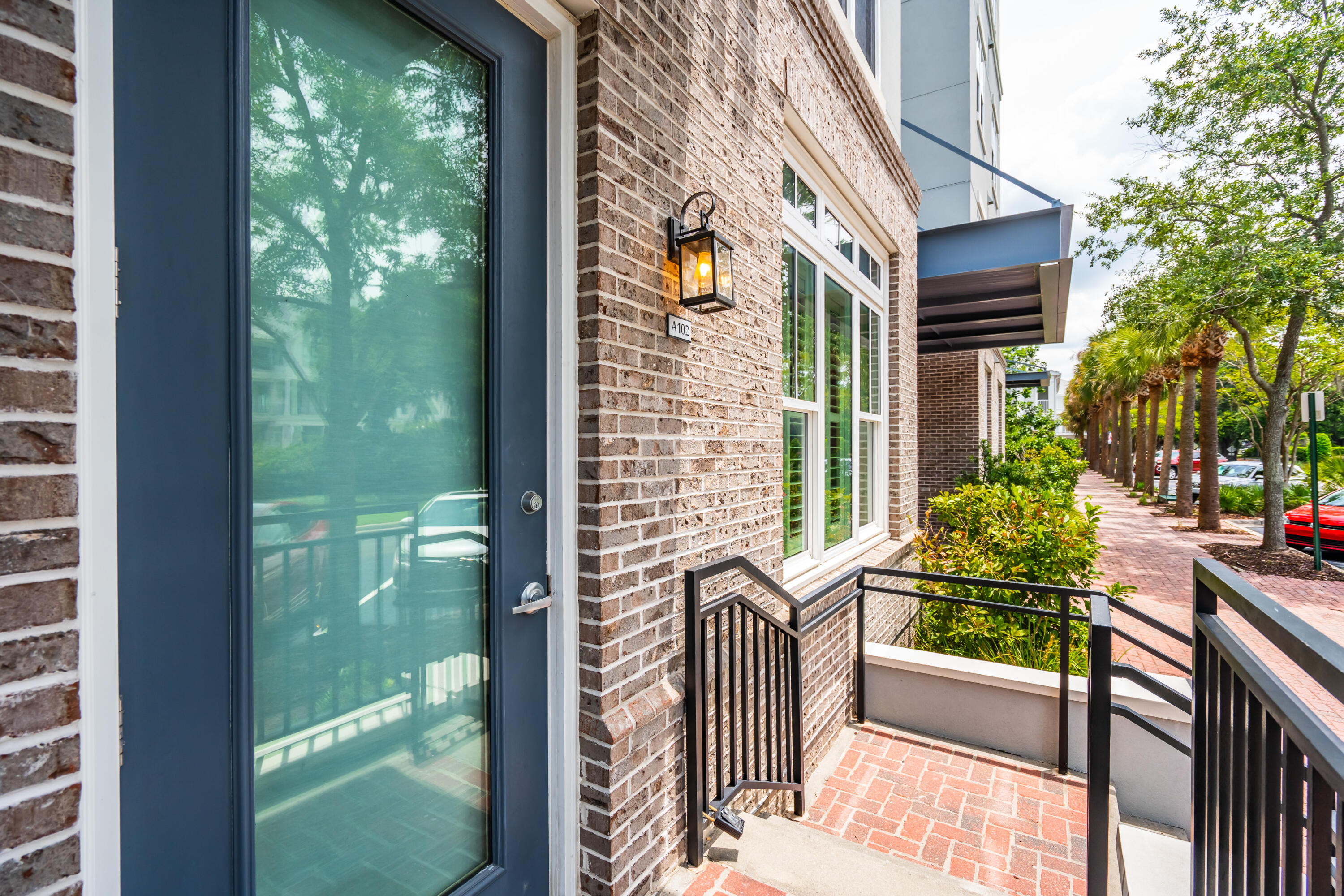 200 River Landing Drive # 102a