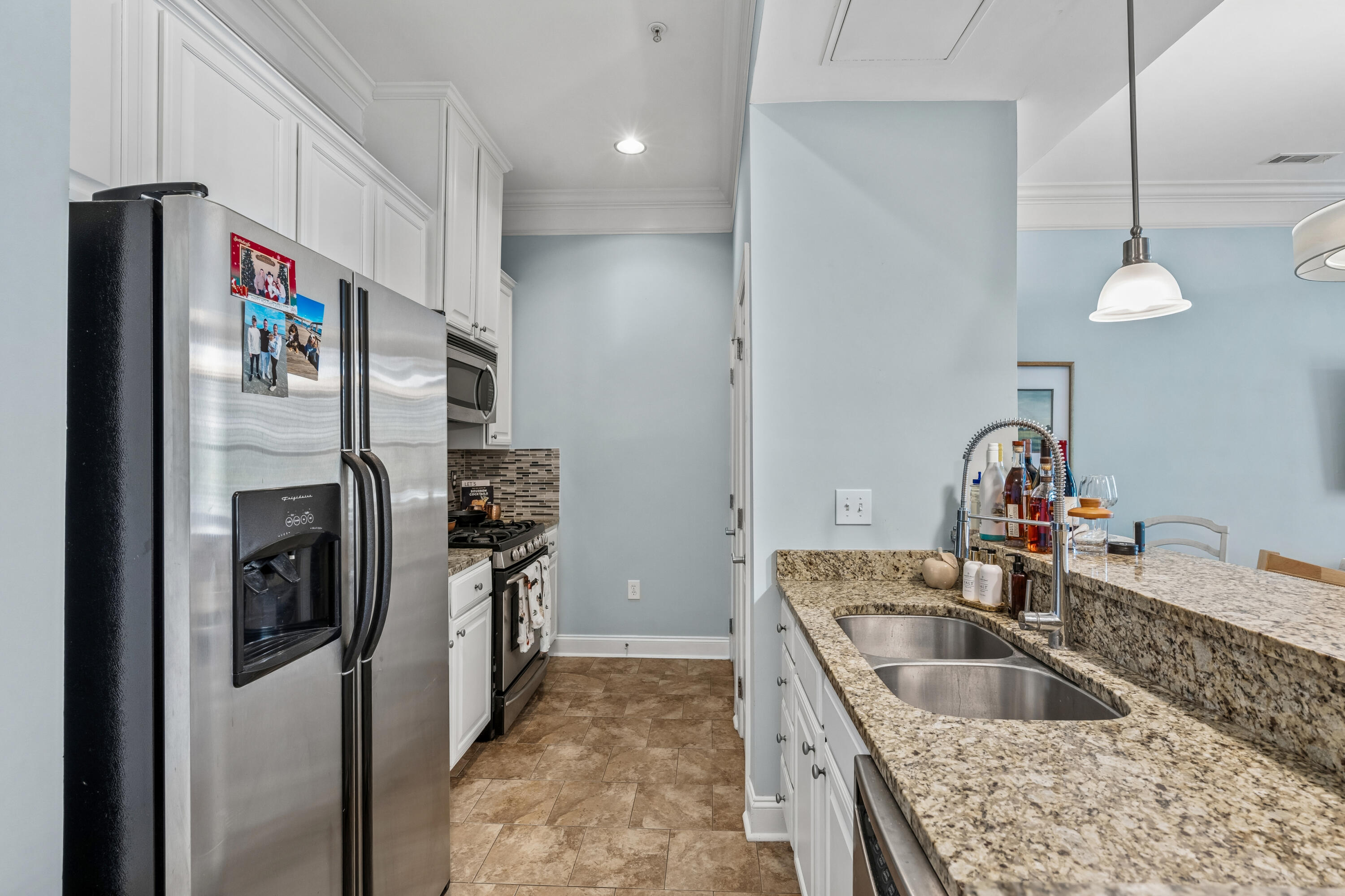 200 River Landing Drive # 102a