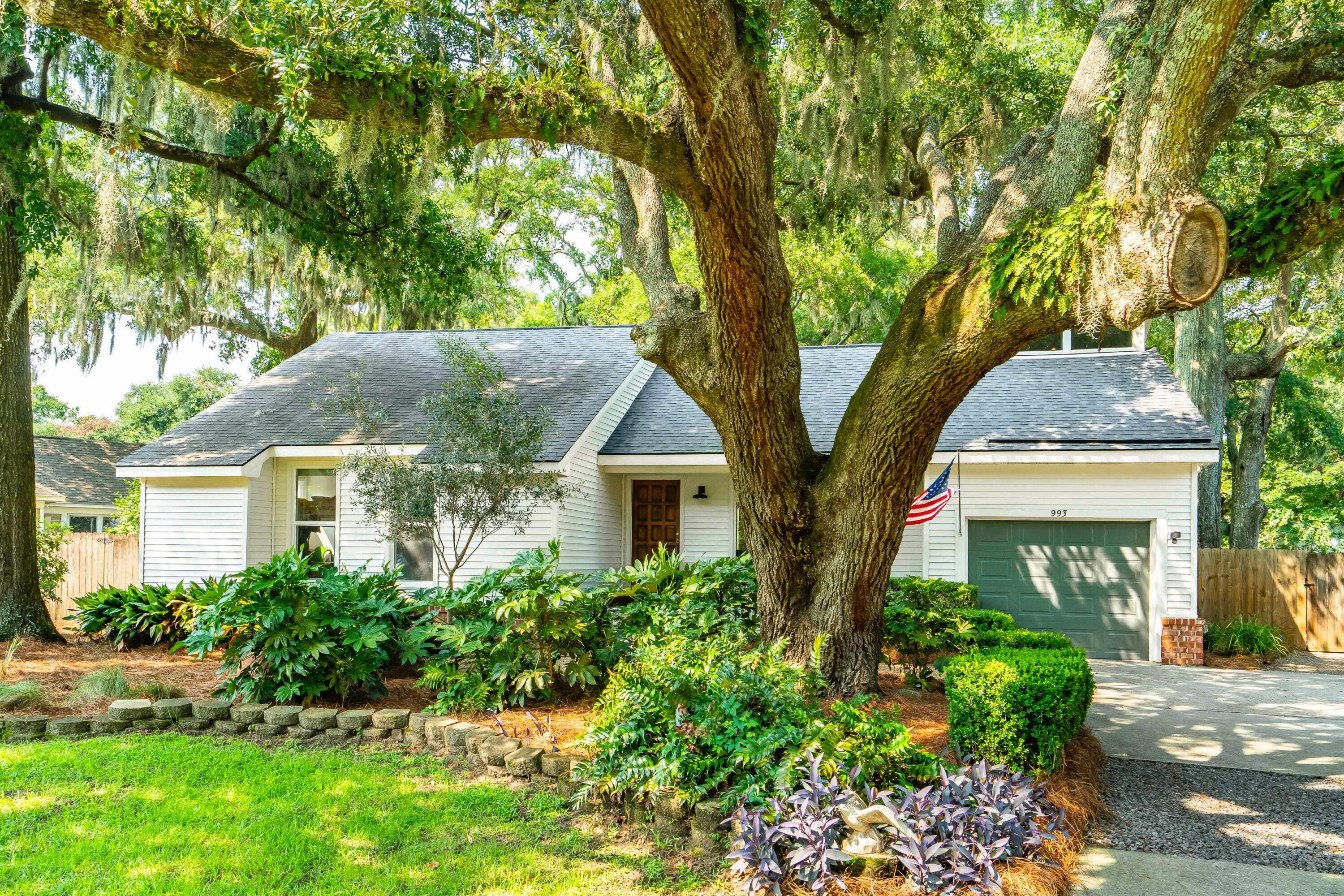 993 Sea Gull Drive