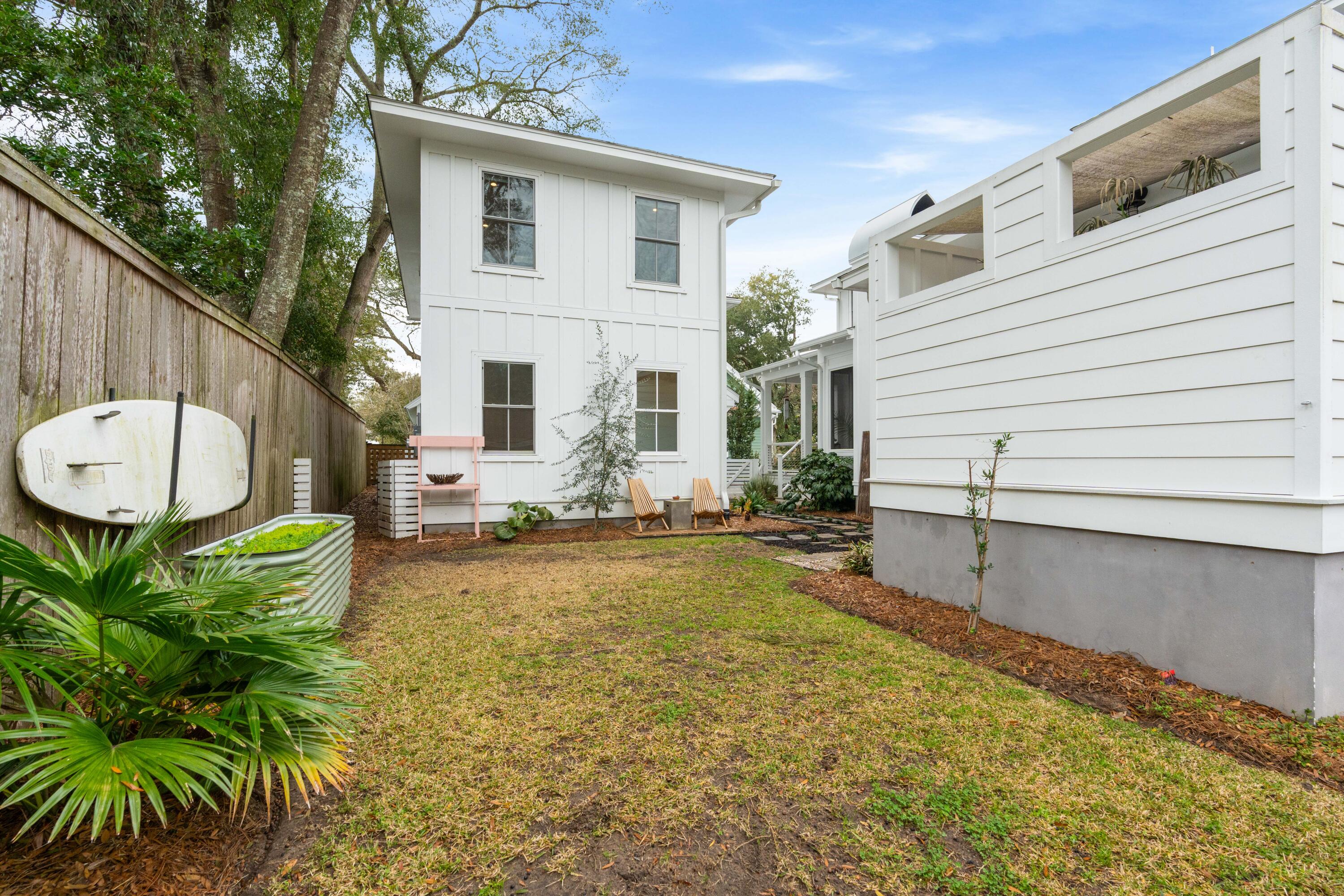 733 Atlantic Street