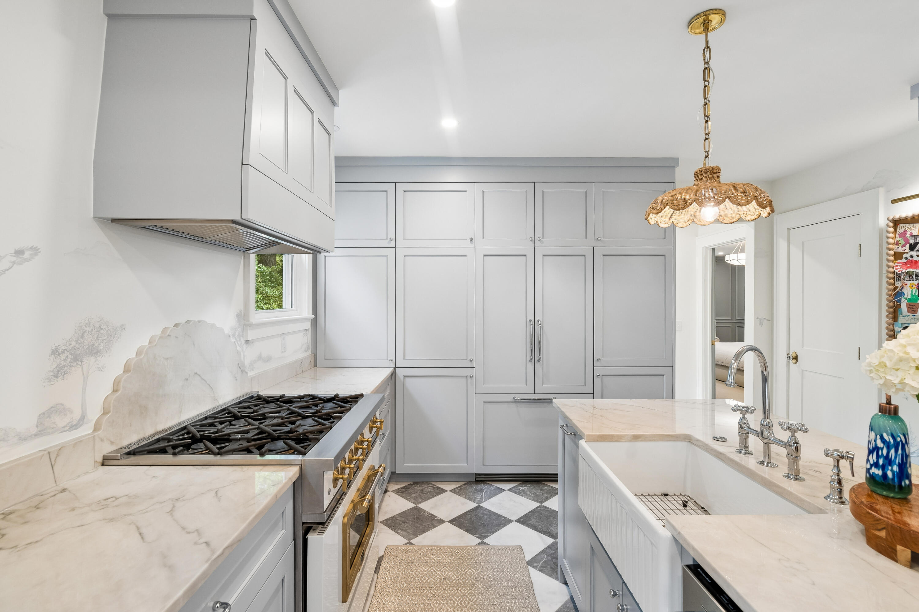 2125 Medway Road