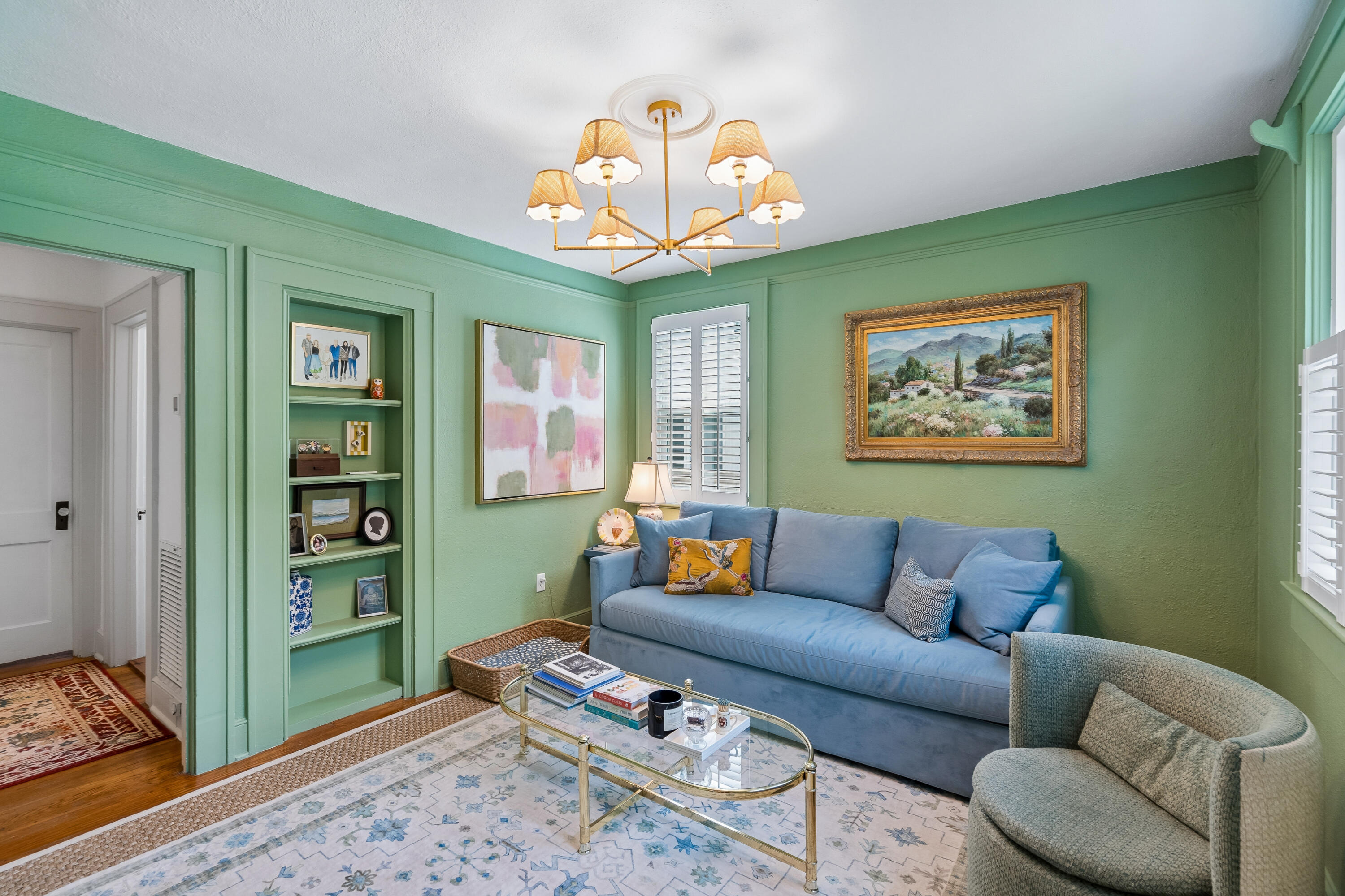 2125 Medway Road