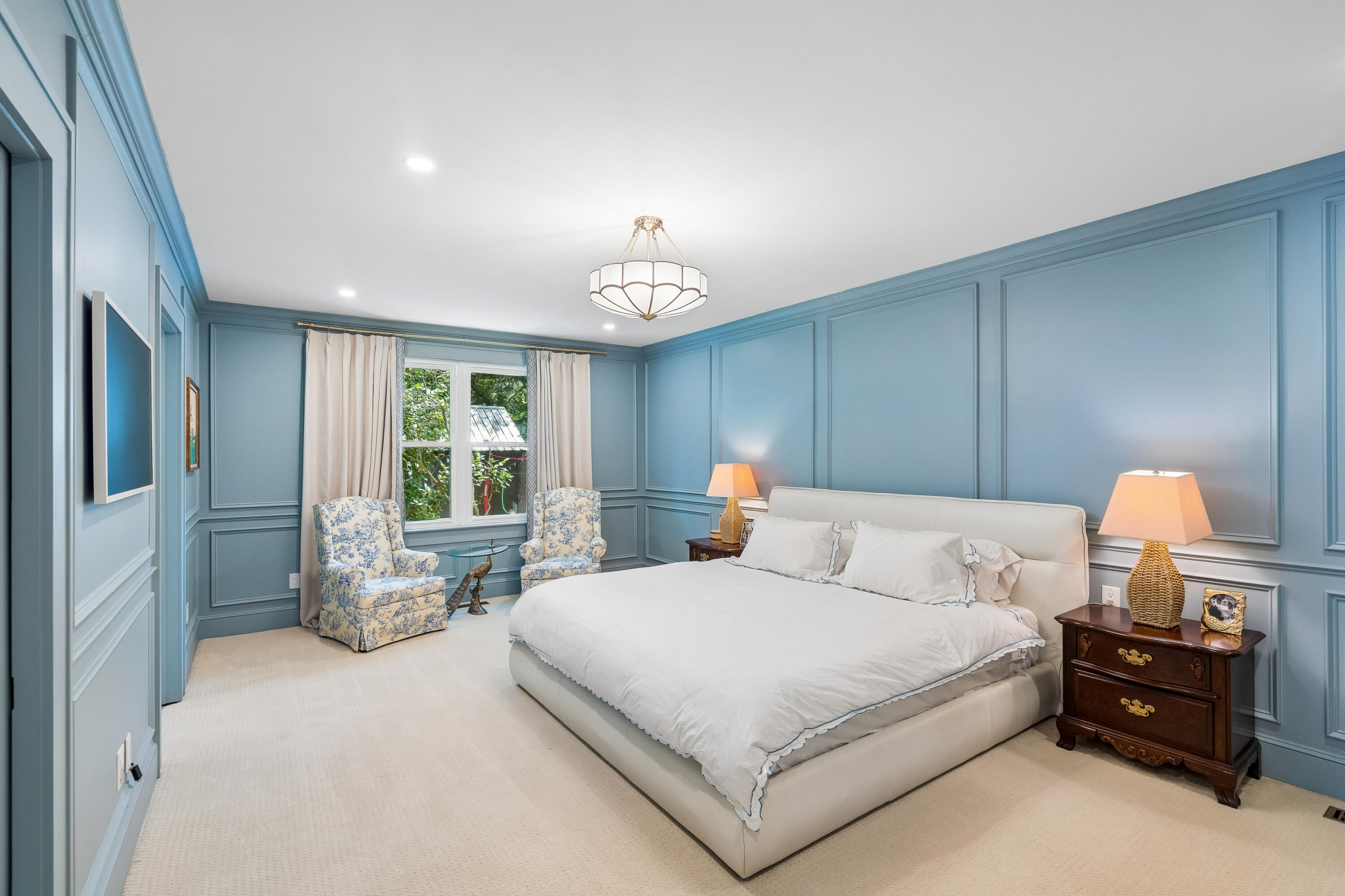 2125 Medway Road
