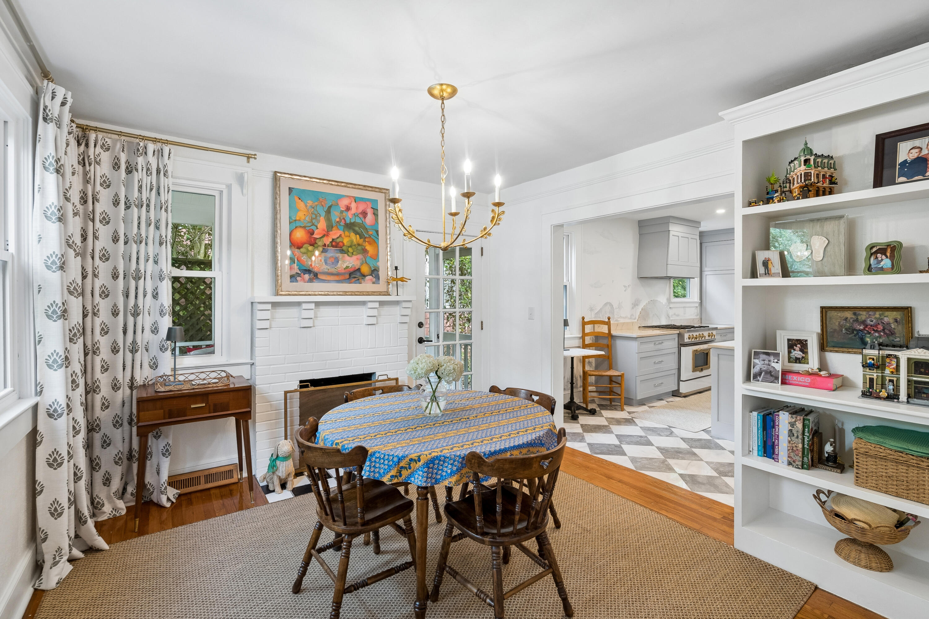 2125 Medway Road