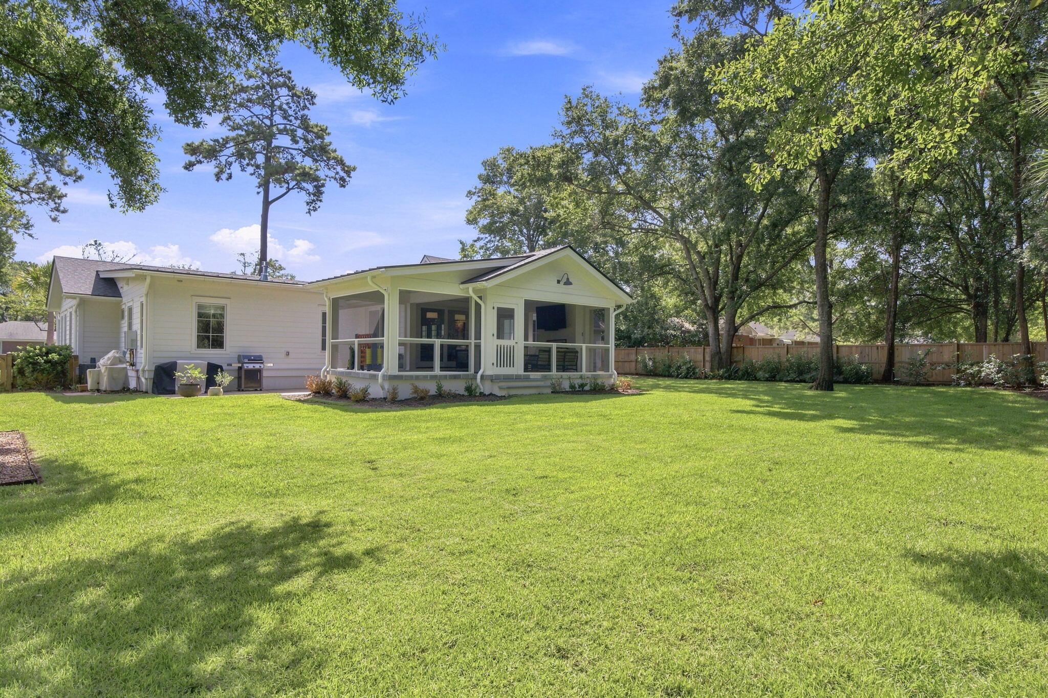 980 Tall Pine Road