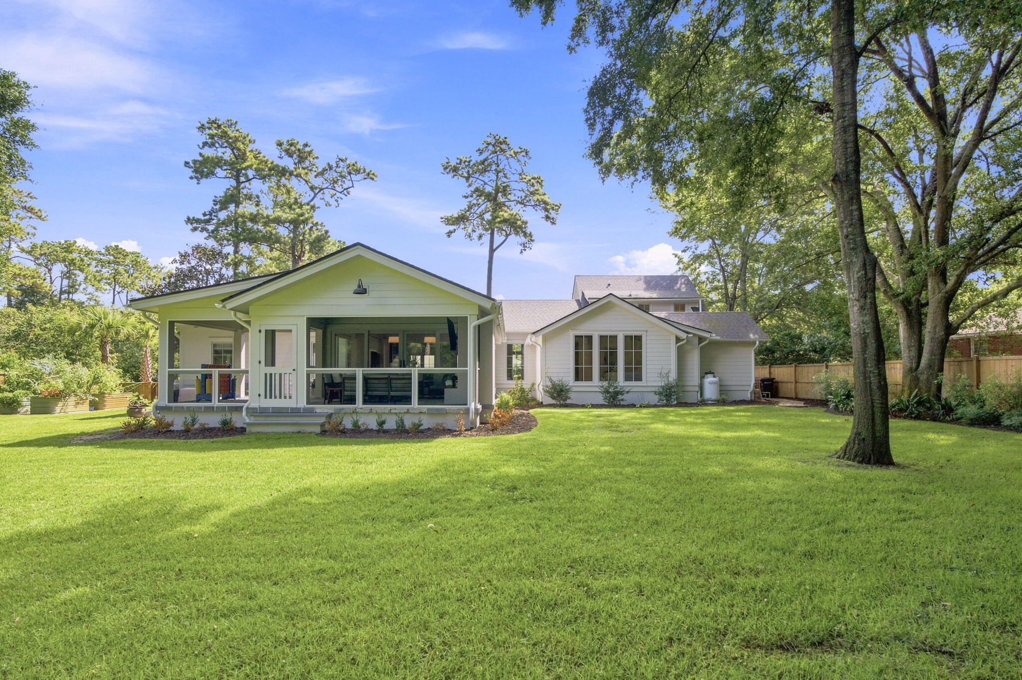 980 Tall Pine Road