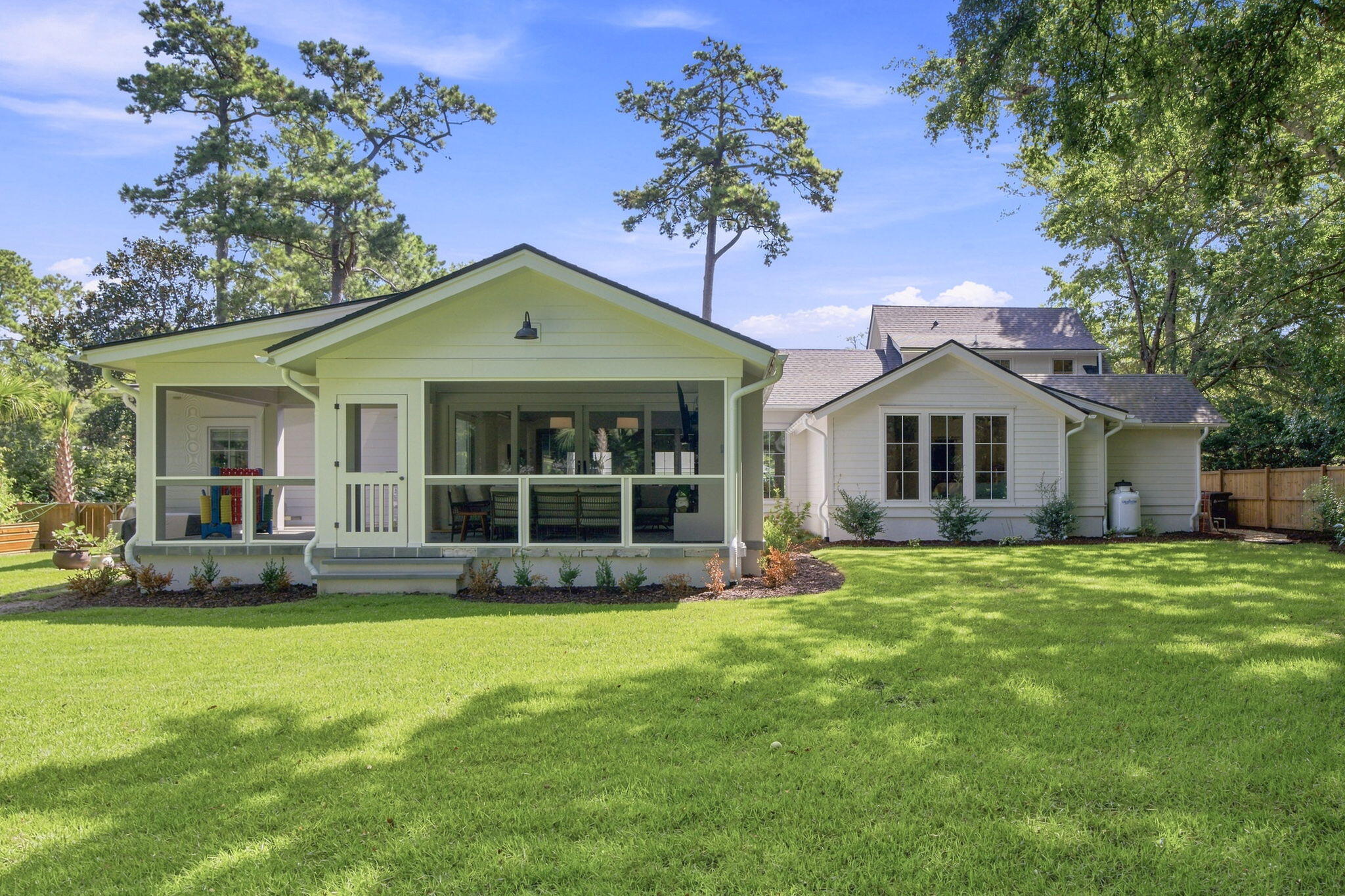 980 Tall Pine Road