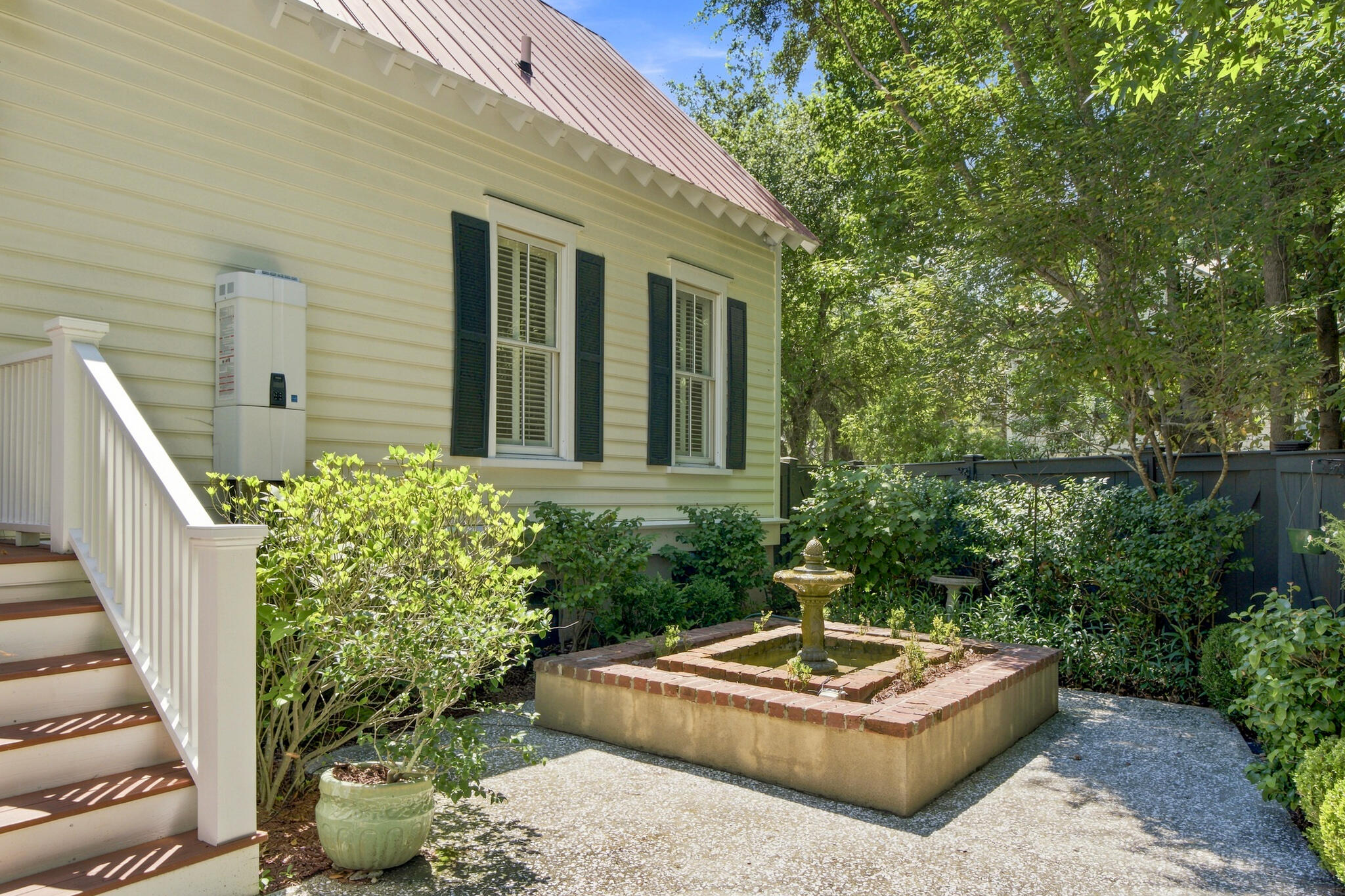 55 Montrose Road