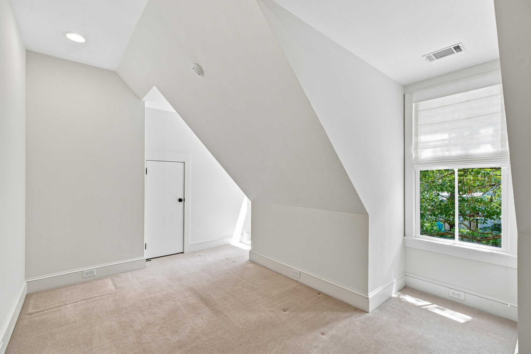 55 Montrose Road