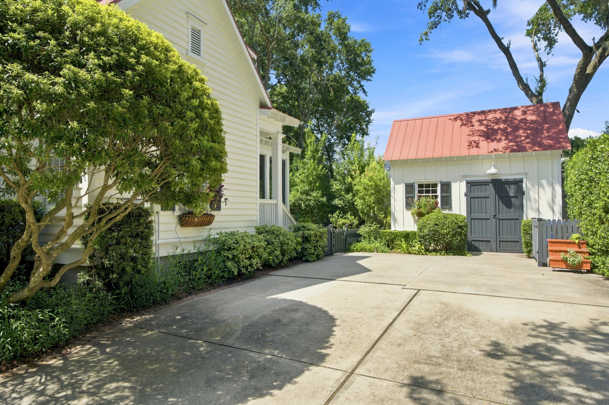55 Montrose Road