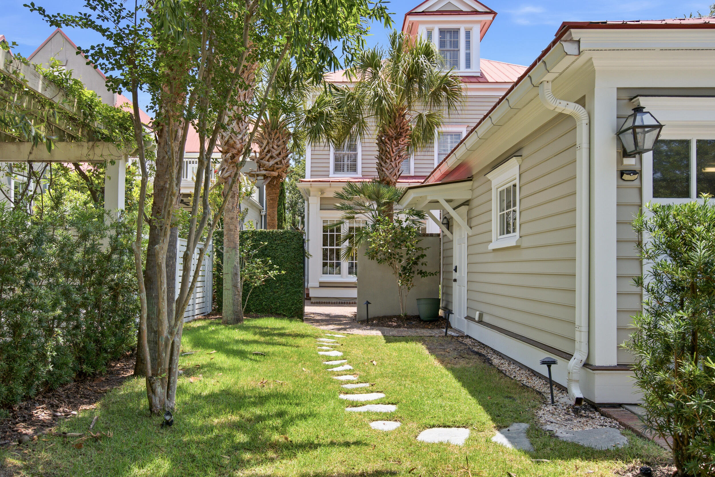 59 Joggling Street