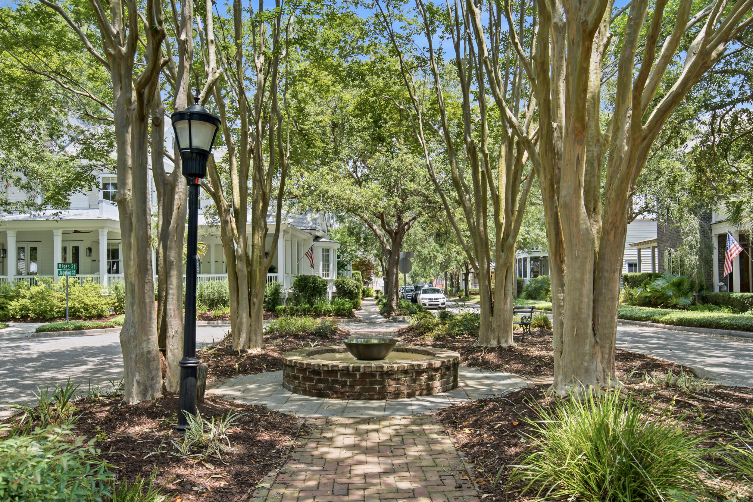 59 Joggling Street