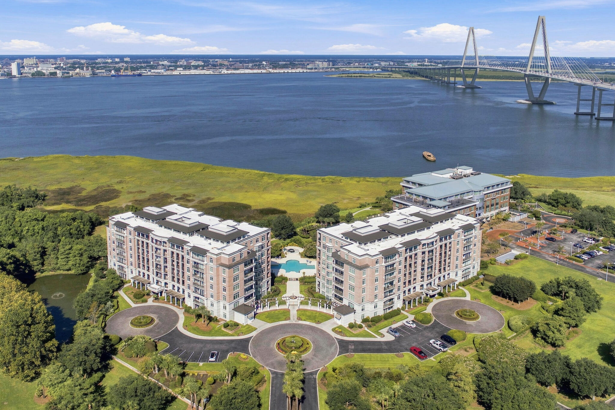 176 N Plaza Court # 606