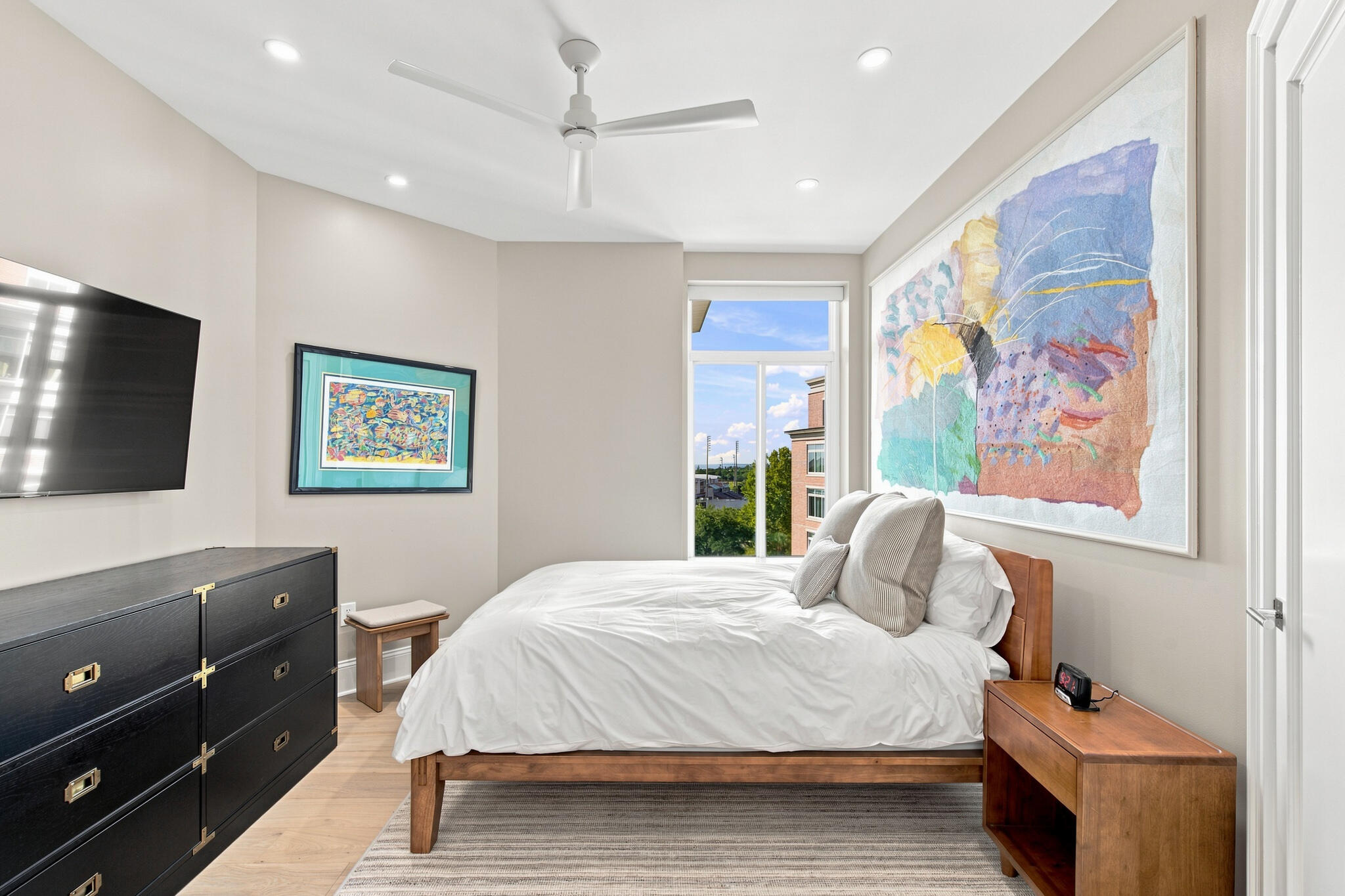 176 N Plaza Court # 606