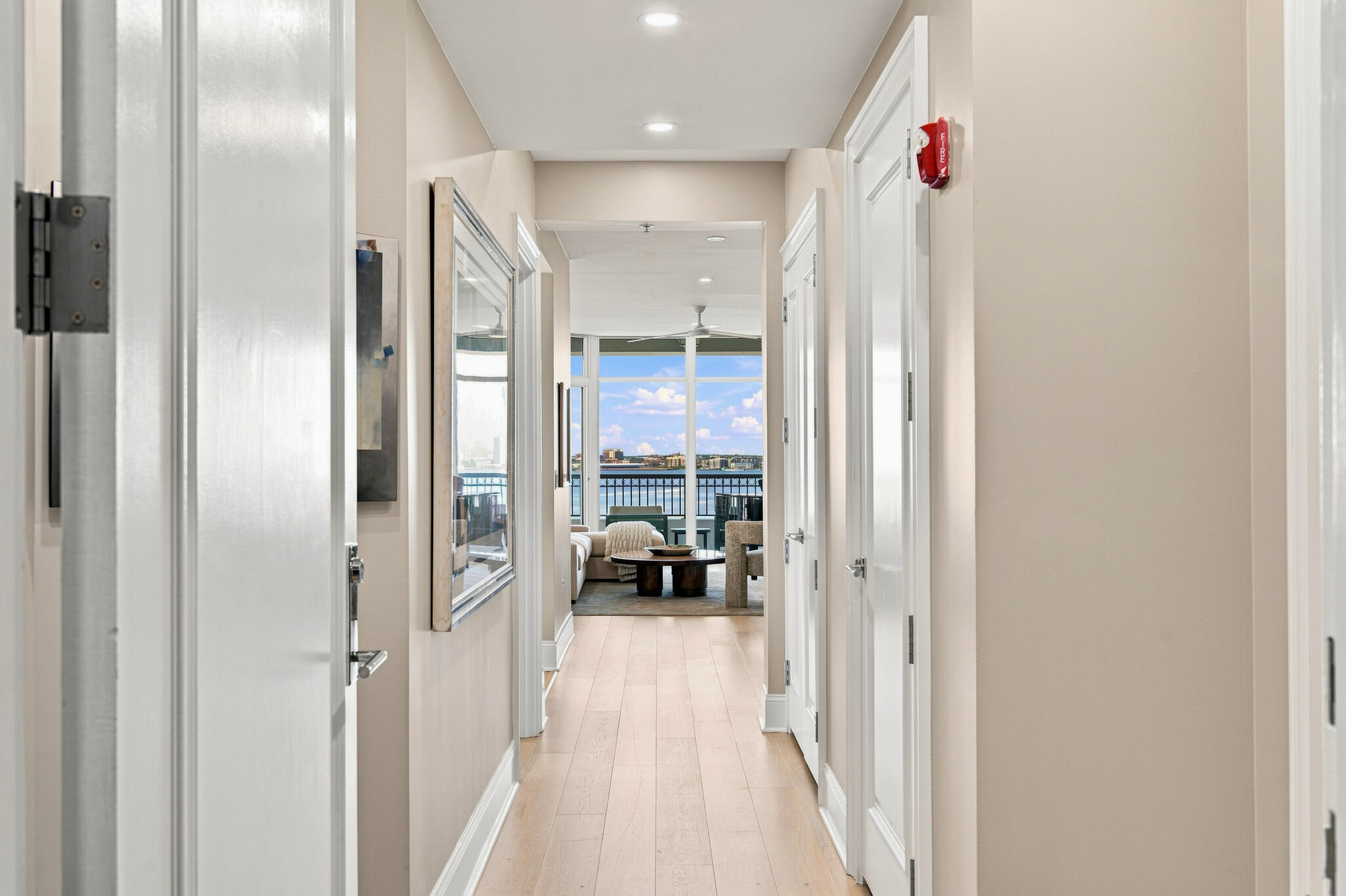 176 N Plaza Court # 606