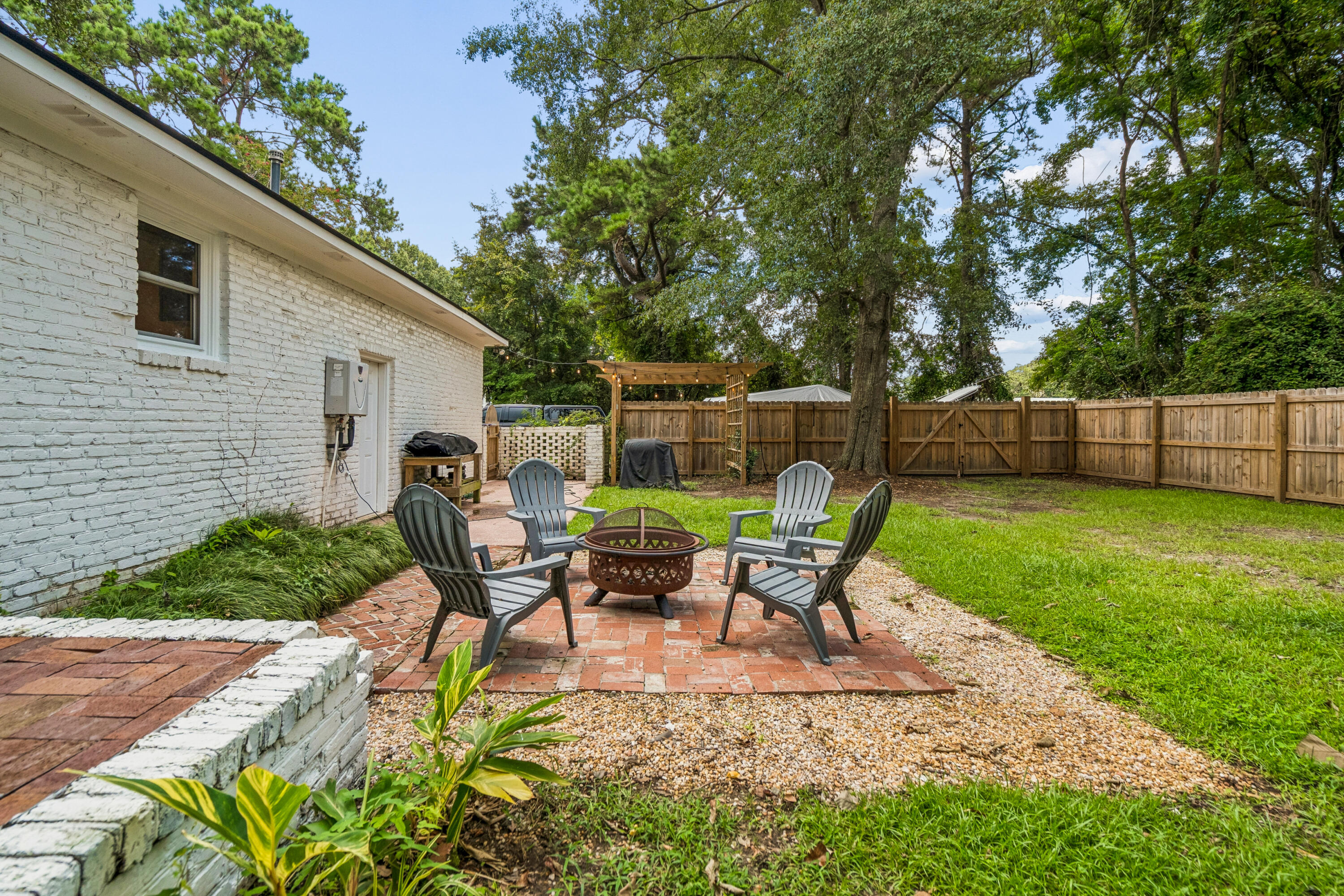 1421 Tara Road