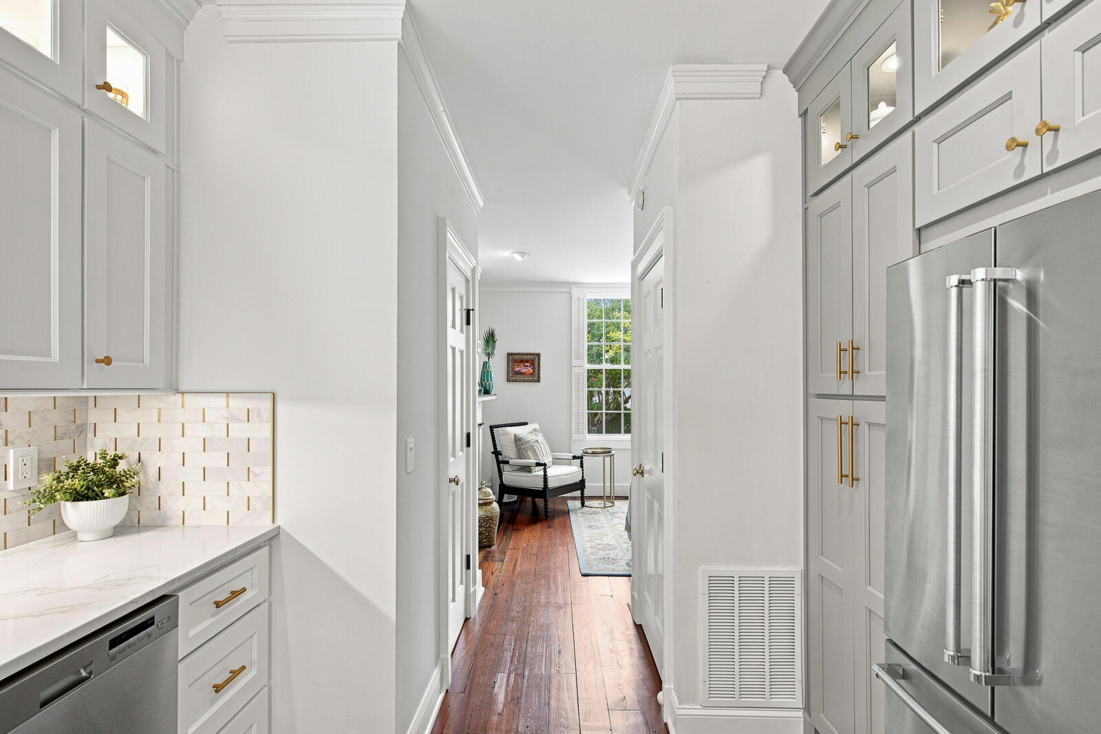 93 Beaufain Street Apt A