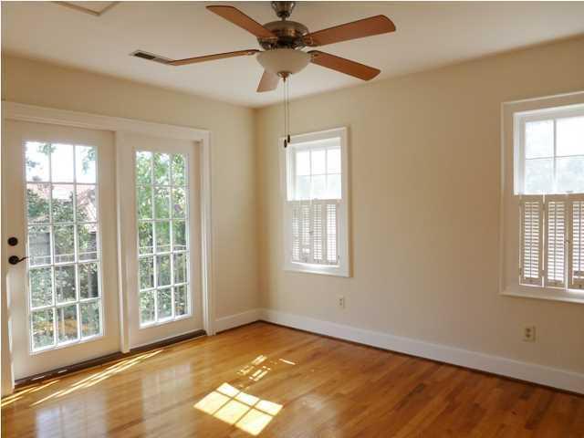 1 Ford Court