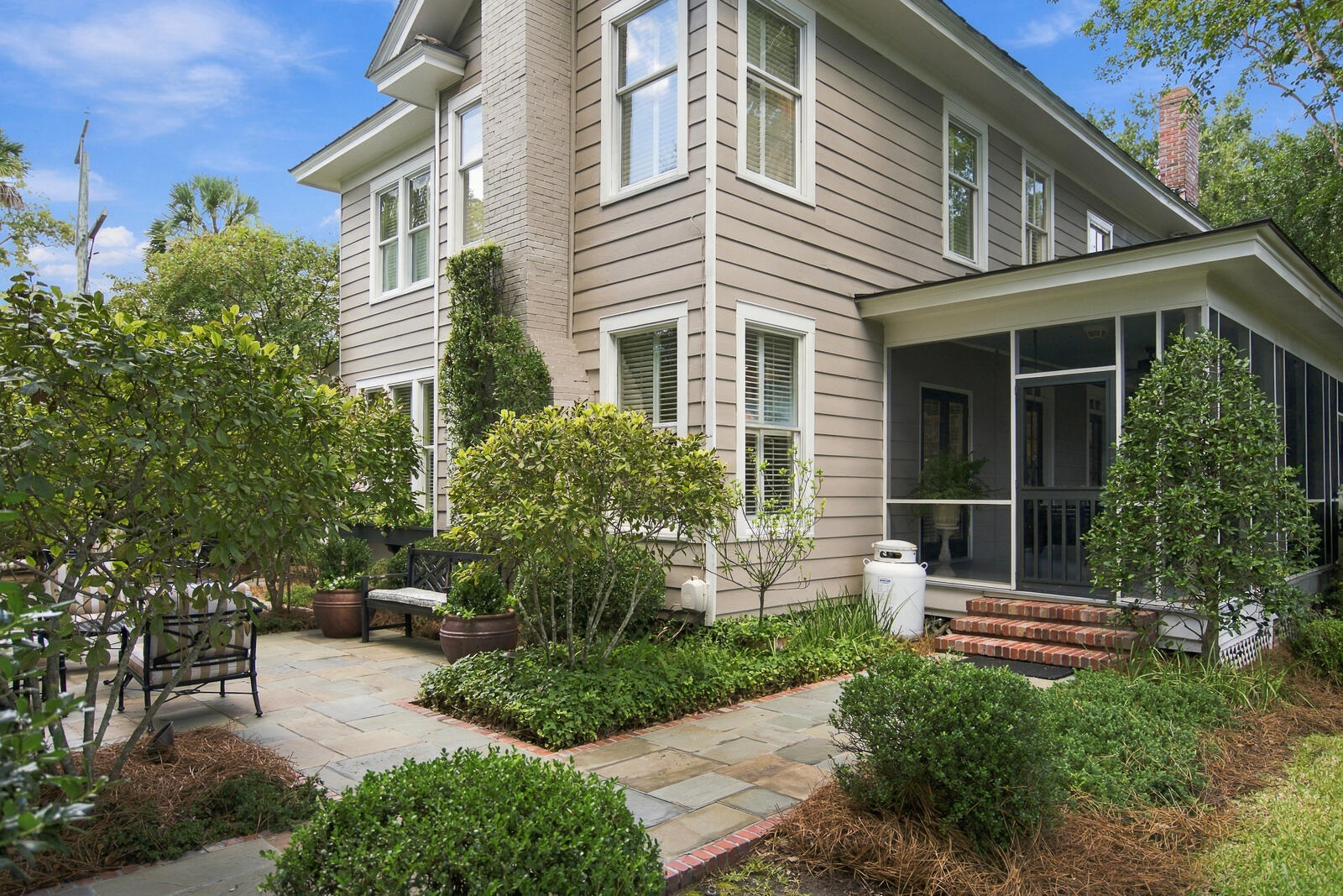 301 Bennett Street