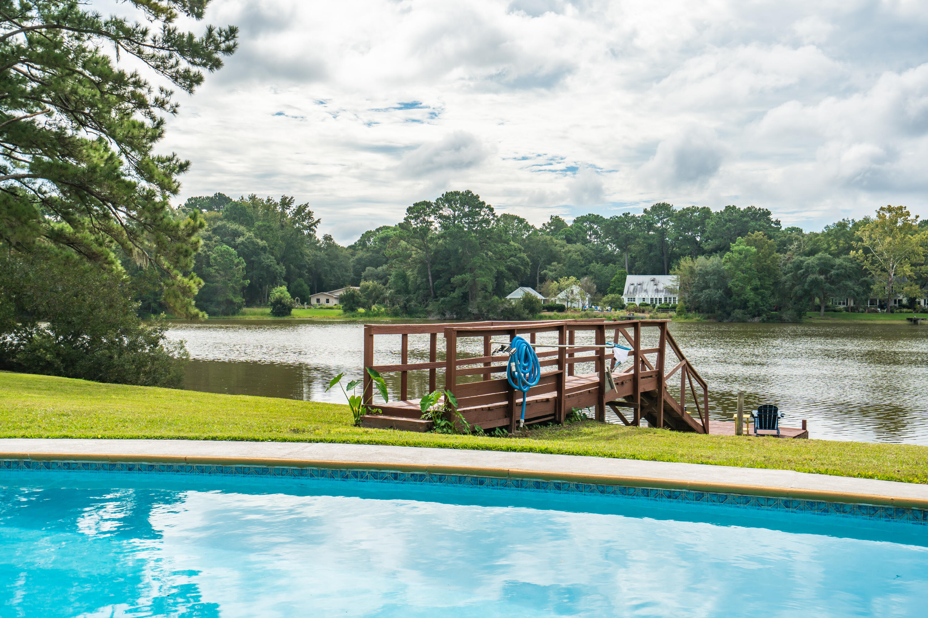 5616 Chaplins Landing Road