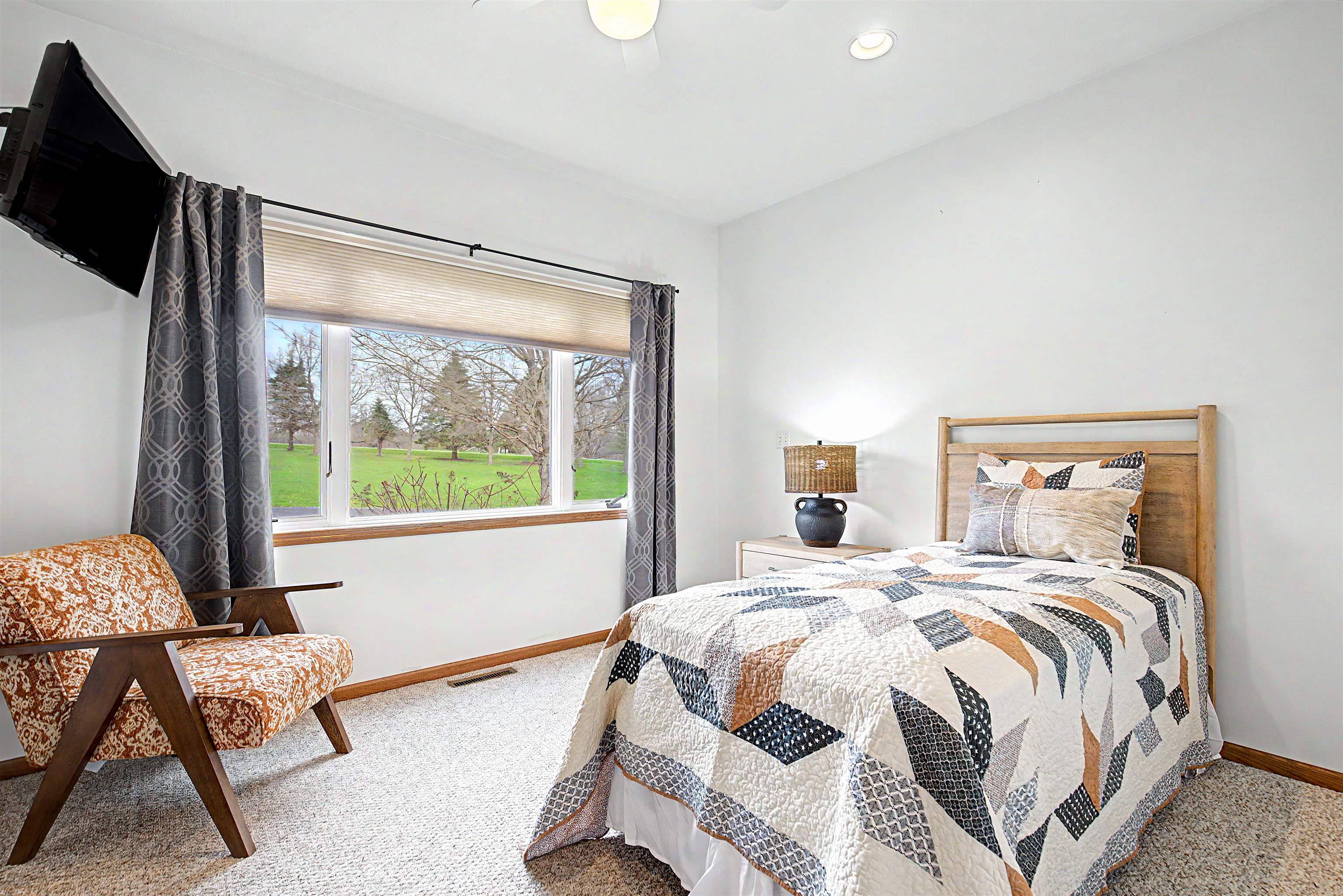 26-58 Blackwood Court