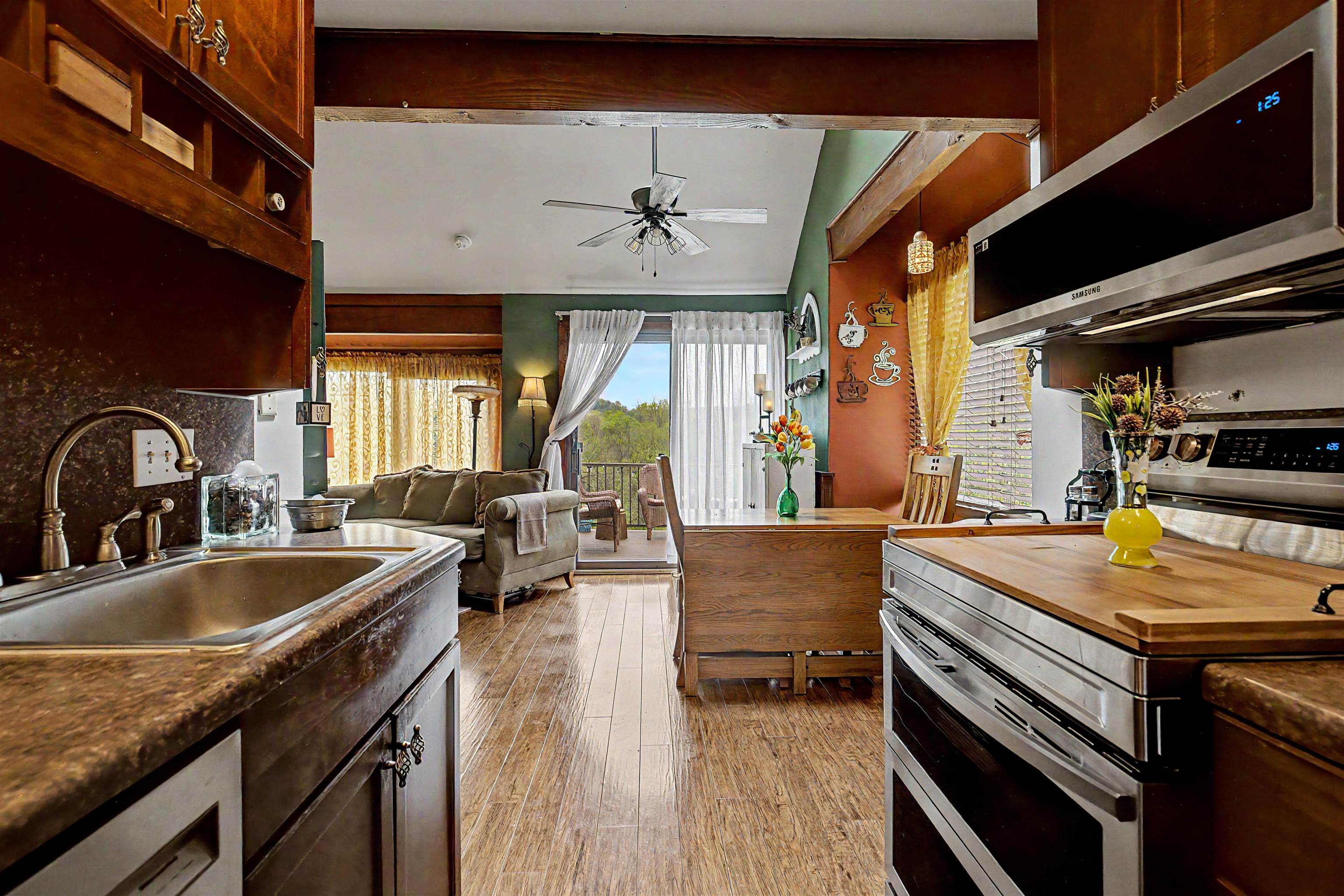 12 Cedar Bluff Lane