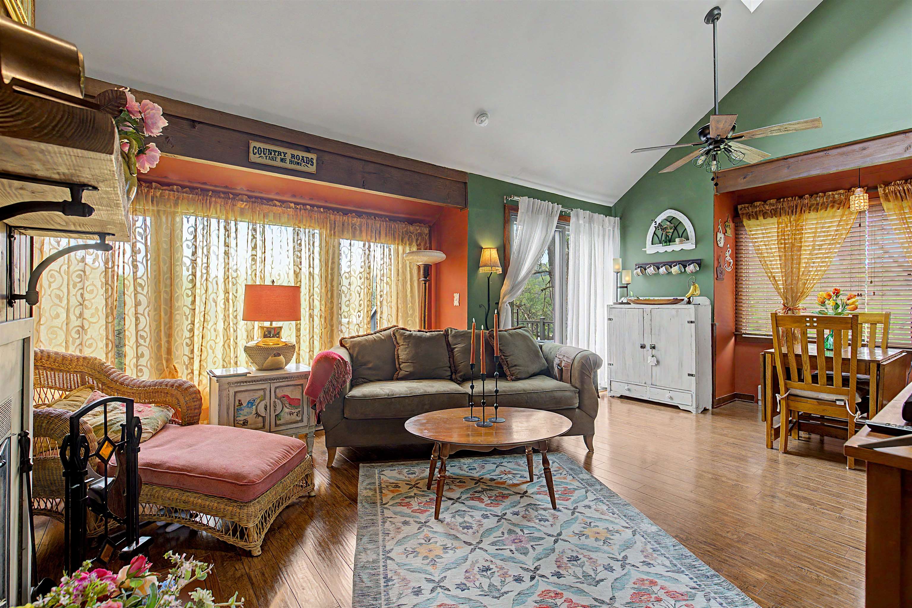12 Cedar Bluff Lane