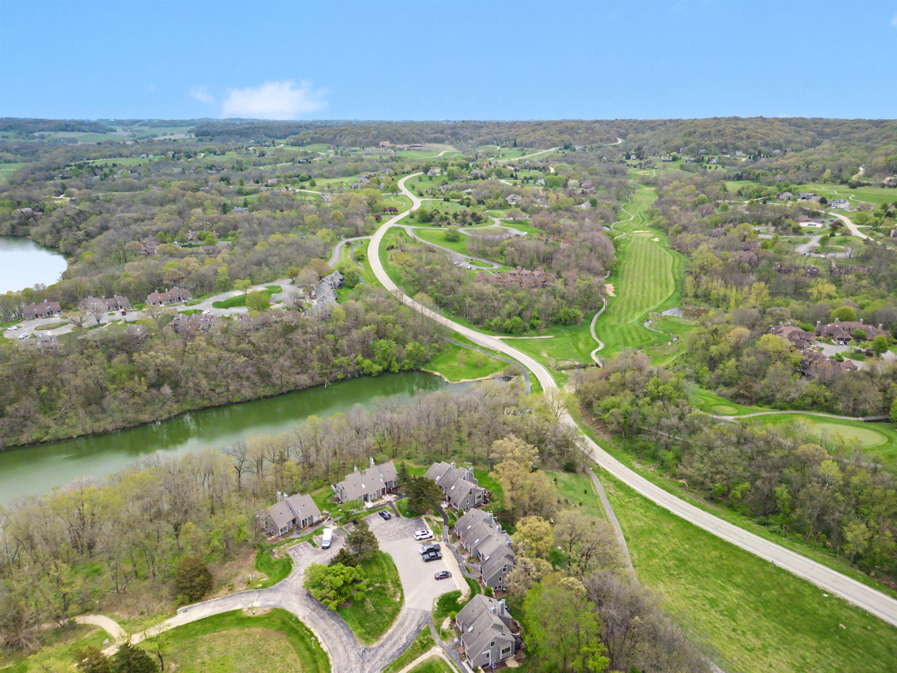 12 Cedar Bluff Lane