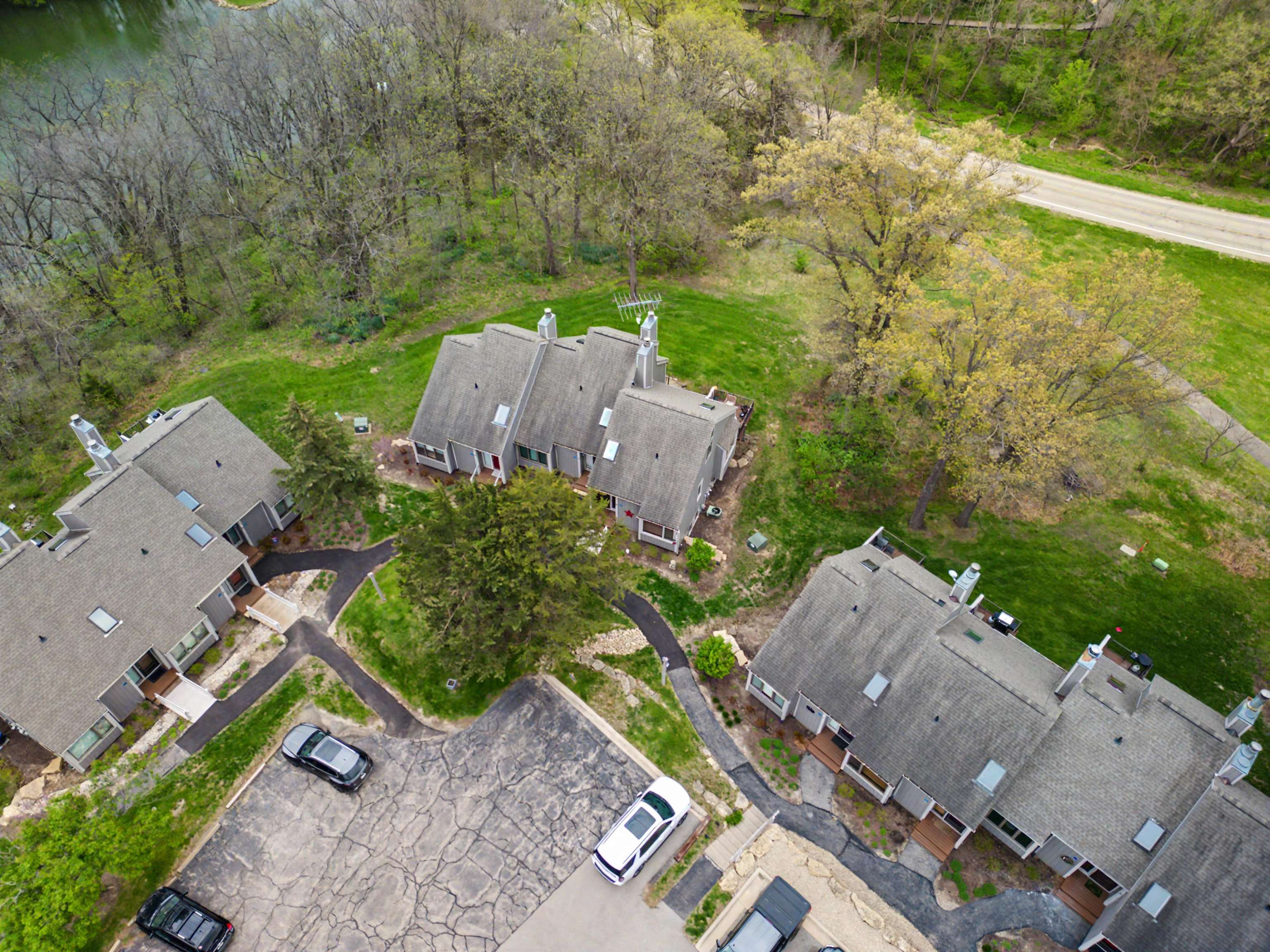 12 Cedar Bluff Lane