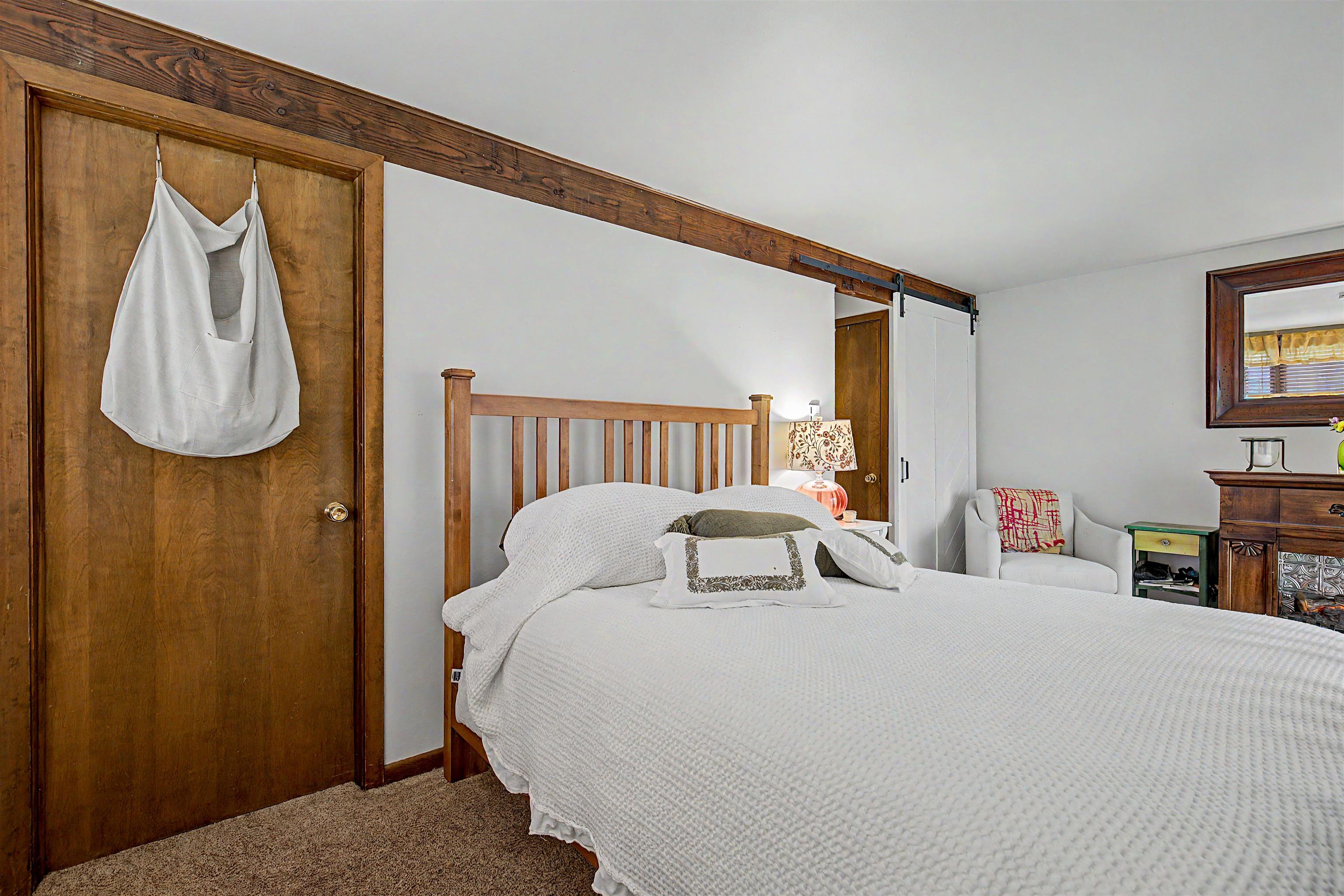 12 Cedar Bluff Lane