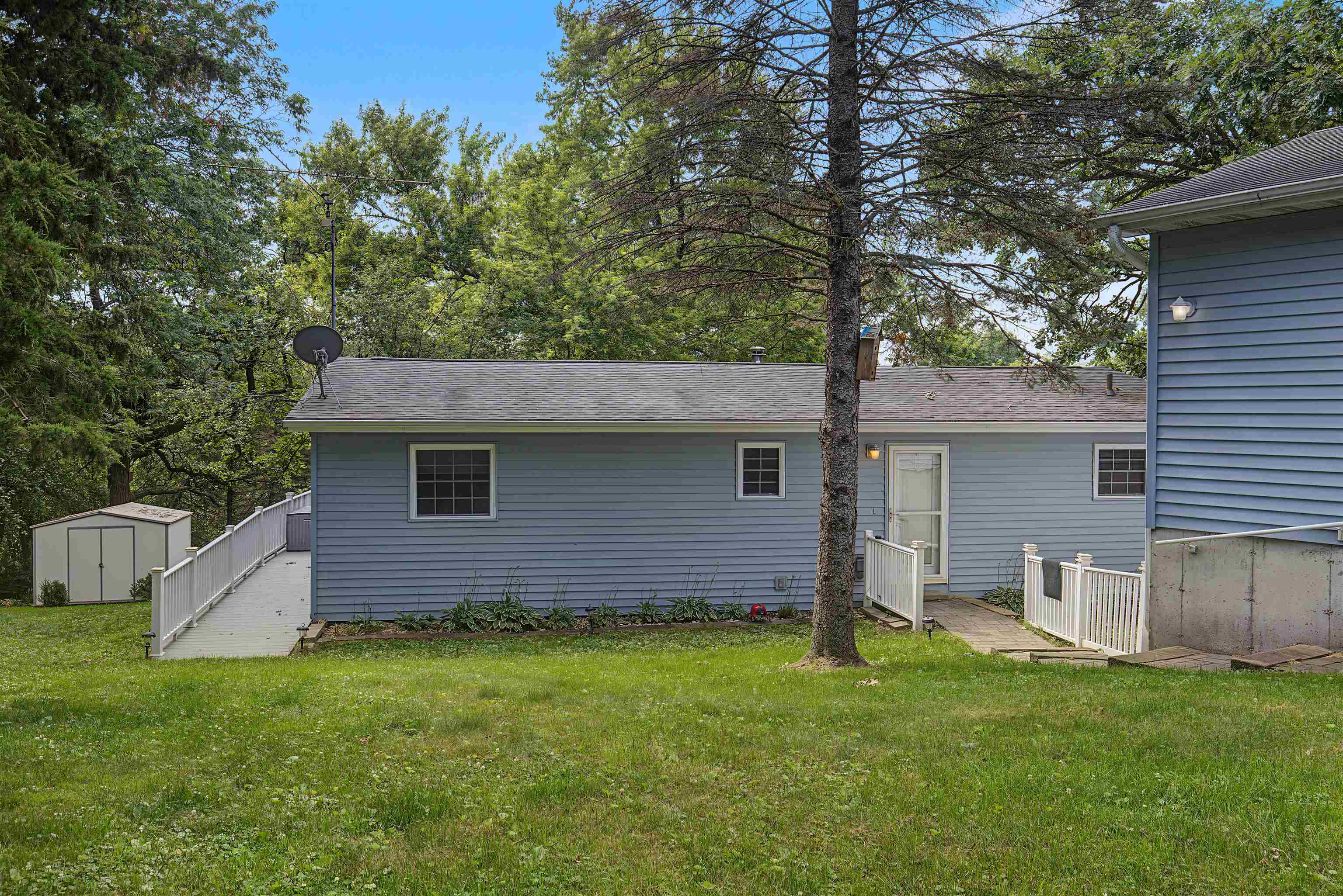 8A285 Madison Court