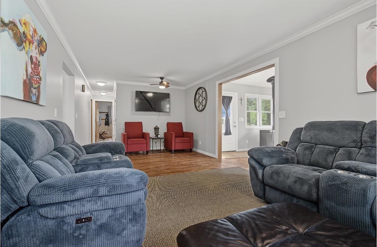 8A285 Madison Court