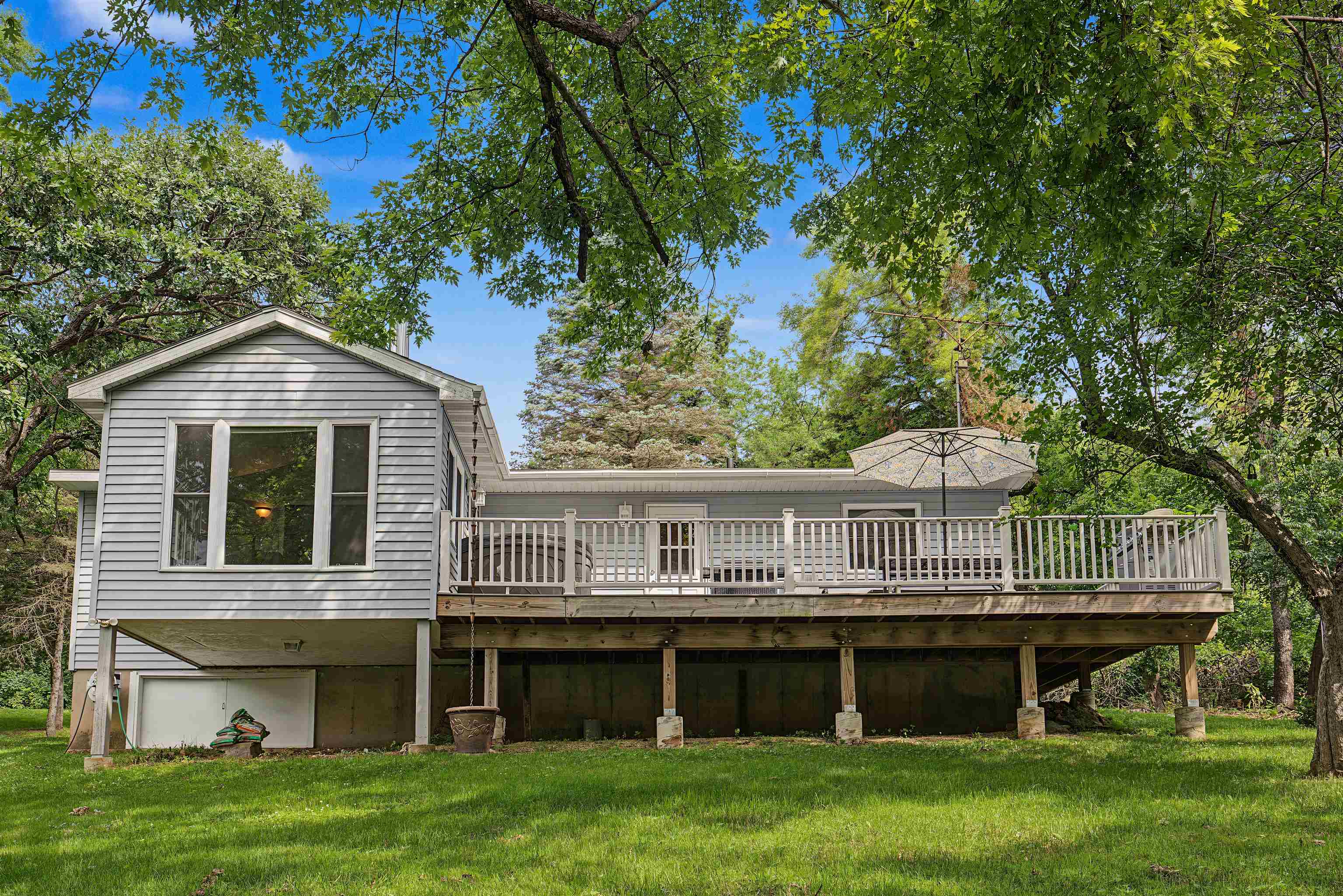 8A285 Madison Court