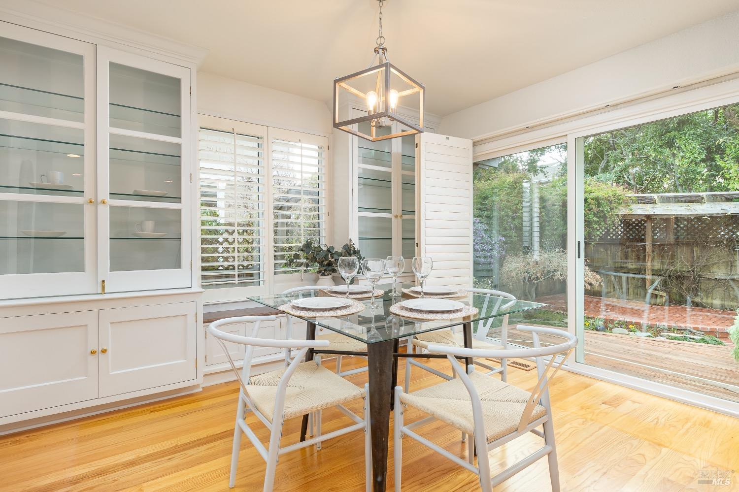 18 Narragansett Cove