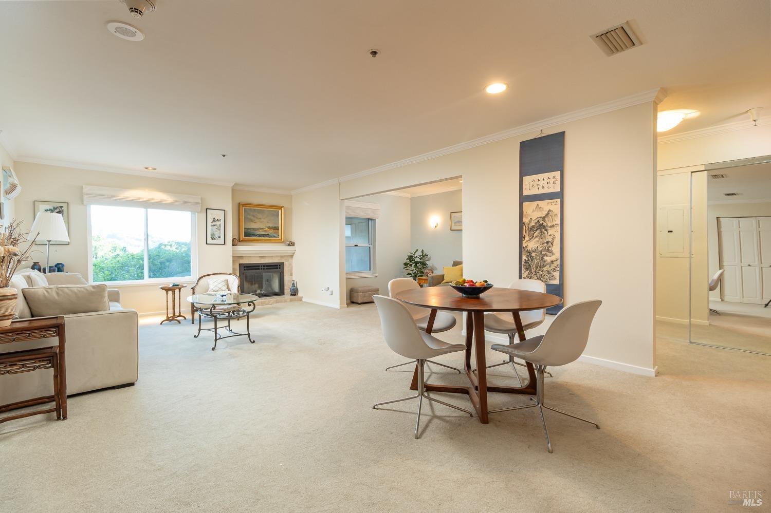 100 Thorndale Drive Unit: #243