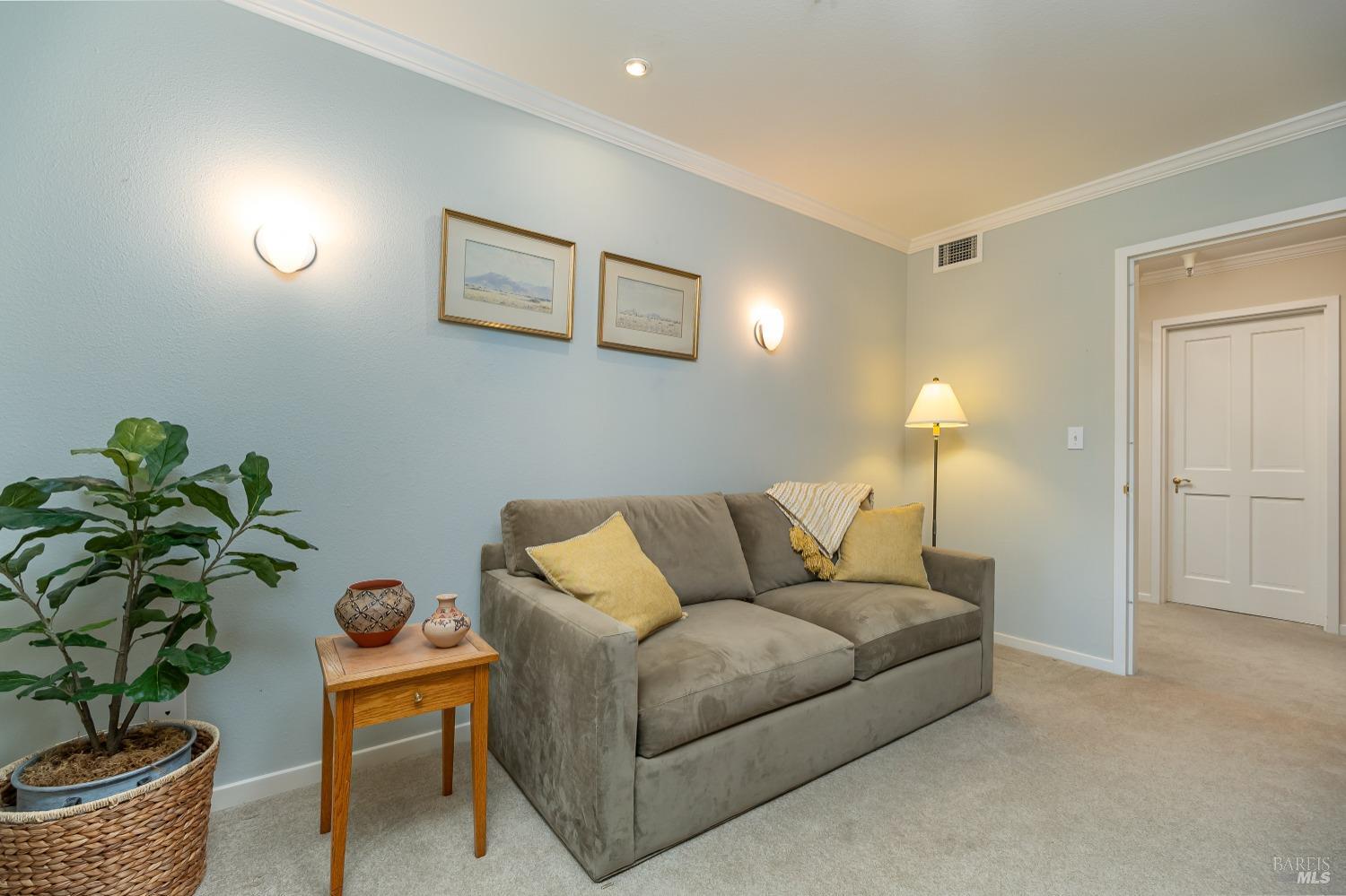 100 Thorndale Drive Unit: #243