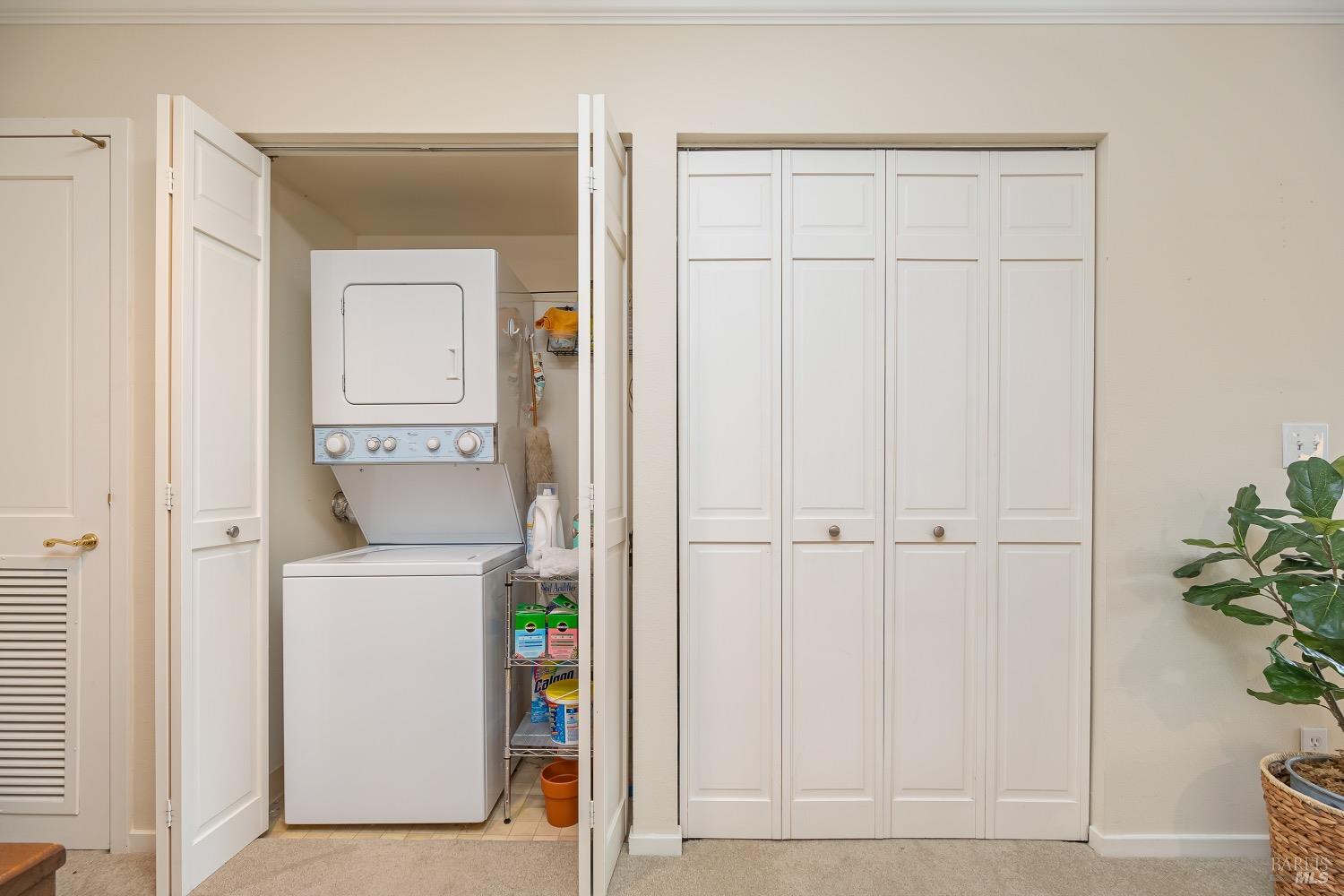 100 Thorndale Drive Unit: #243