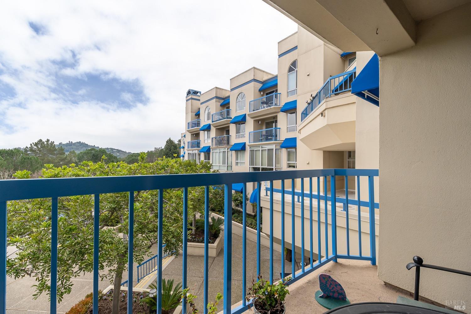 100 Thorndale Drive Unit: #243