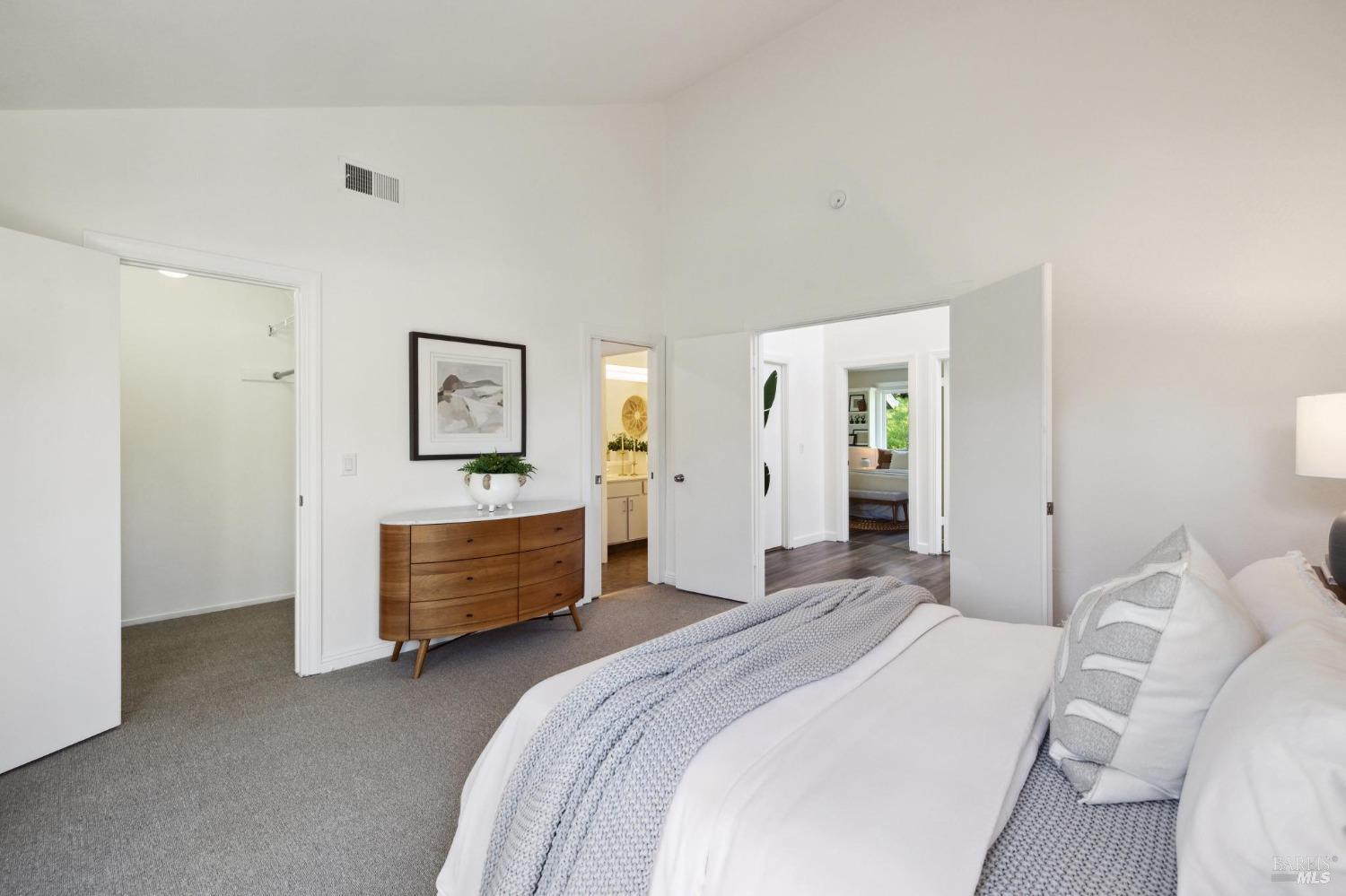 15 Sequoia Glen Lane