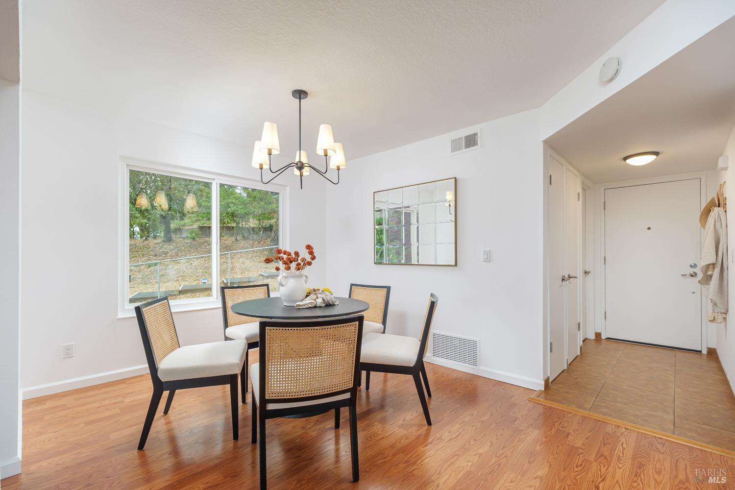 1253 Royal Oak Terrace Unit: #A