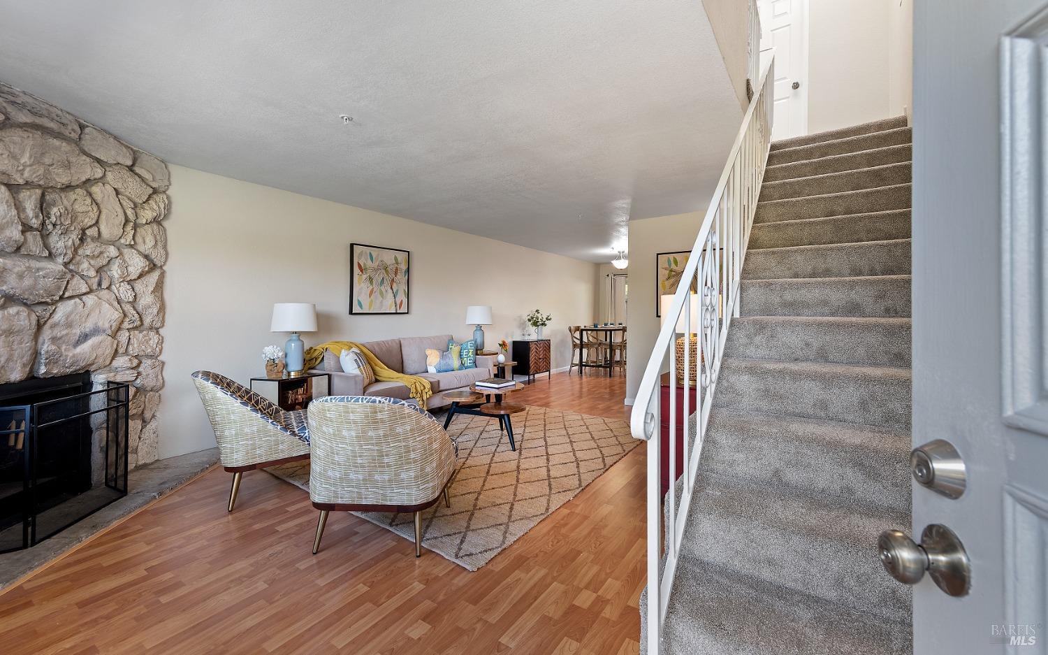 1033 Golf Course Drive